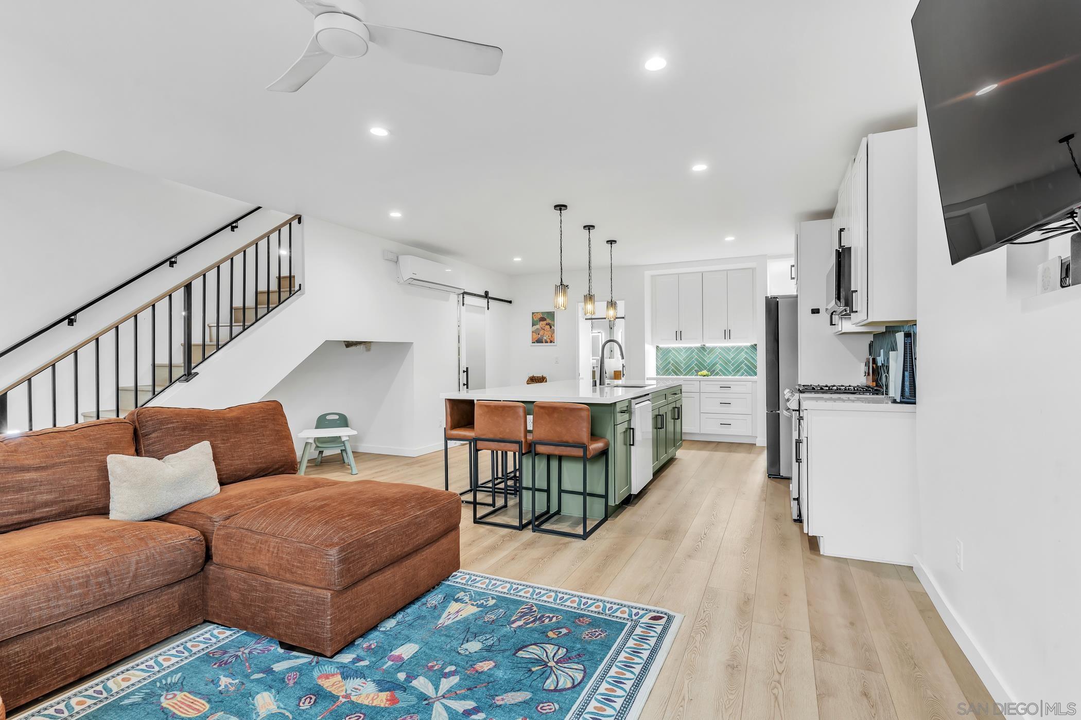 Detail Gallery Image 8 of 48 For , San Diego,  CA 92113 - – Beds | – Baths