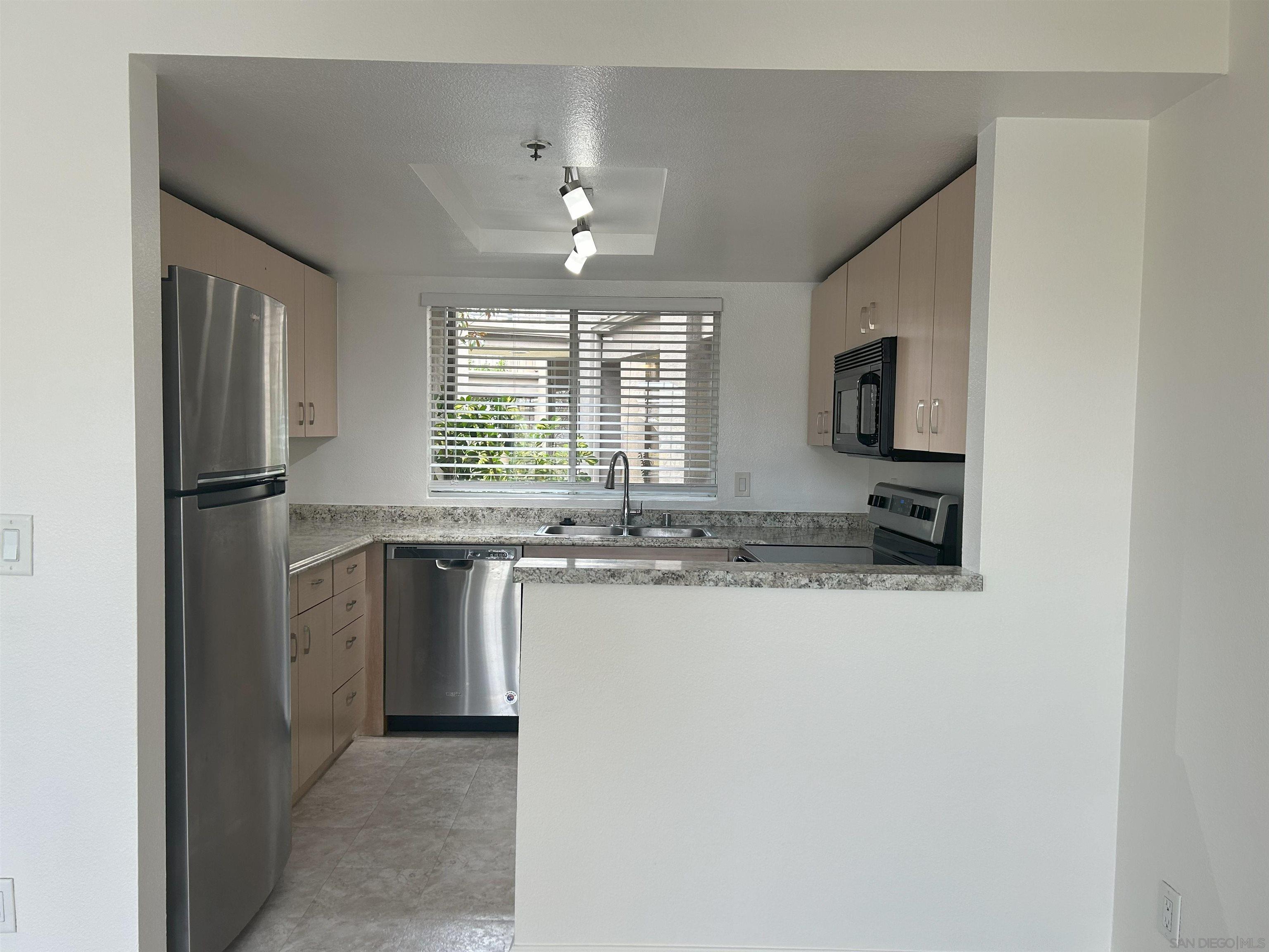 Detail Gallery Image 10 of 25 For 1250  Cleveland Ave  A110, San Diego,  CA 92103 - 2 Beds | 2 Baths