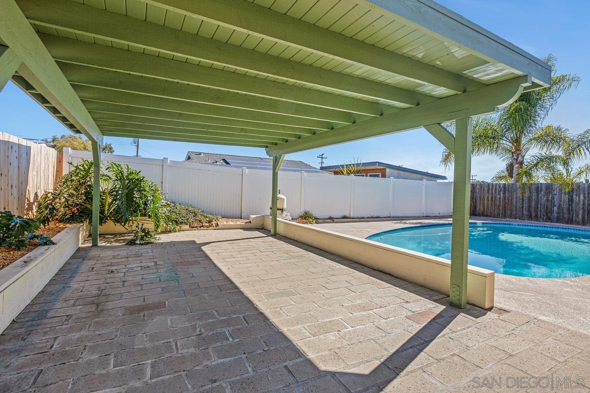 Detail Gallery Image 27 of 31 For 2567  Pheasant Drive, San Diego,  CA 92123 - 4 Beds | 2 Baths