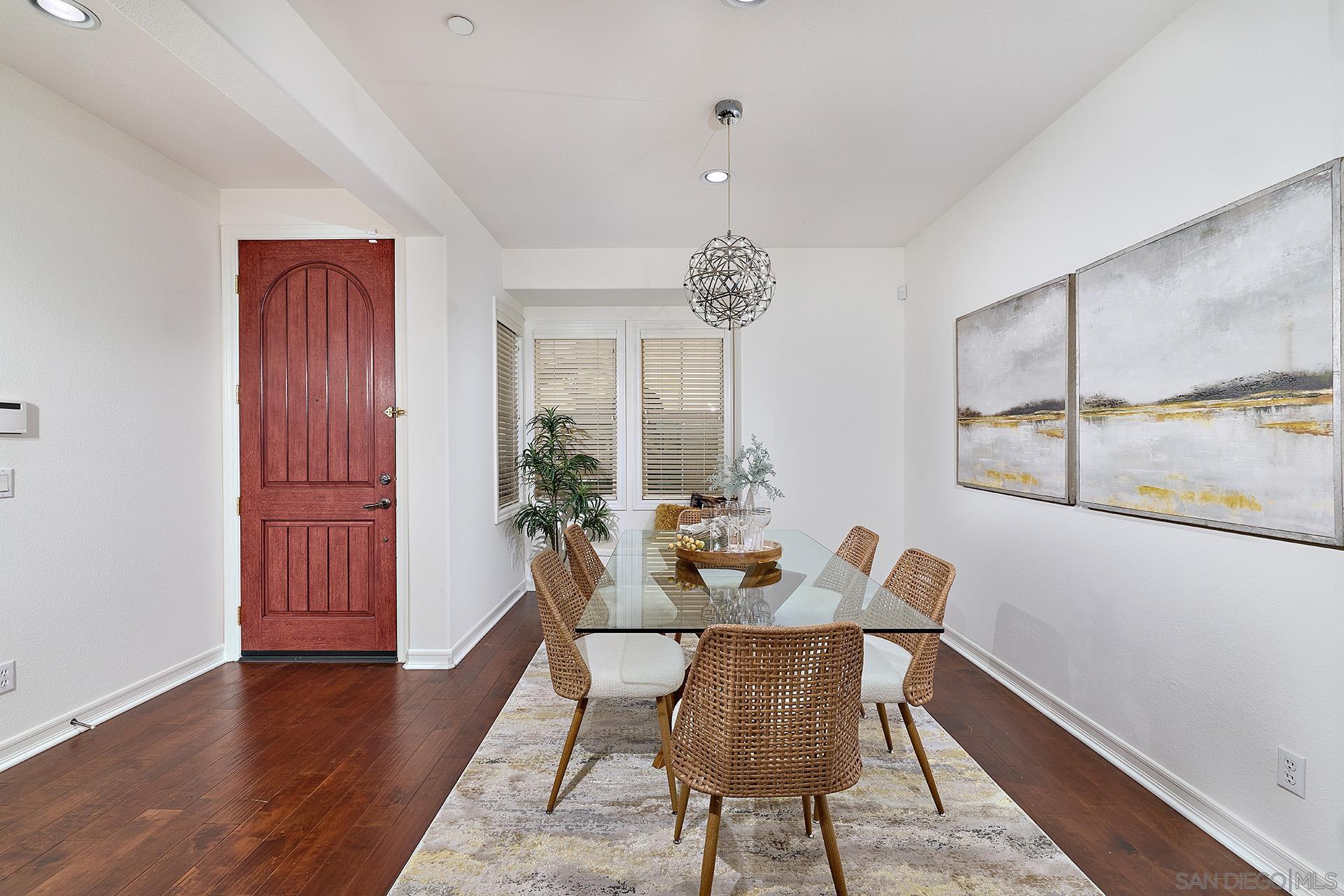 Detail Gallery Image 11 of 27 For 8541  Old Stonefield Chase, San Diego,  CA 92127 - 4 Beds | 2/1 Baths