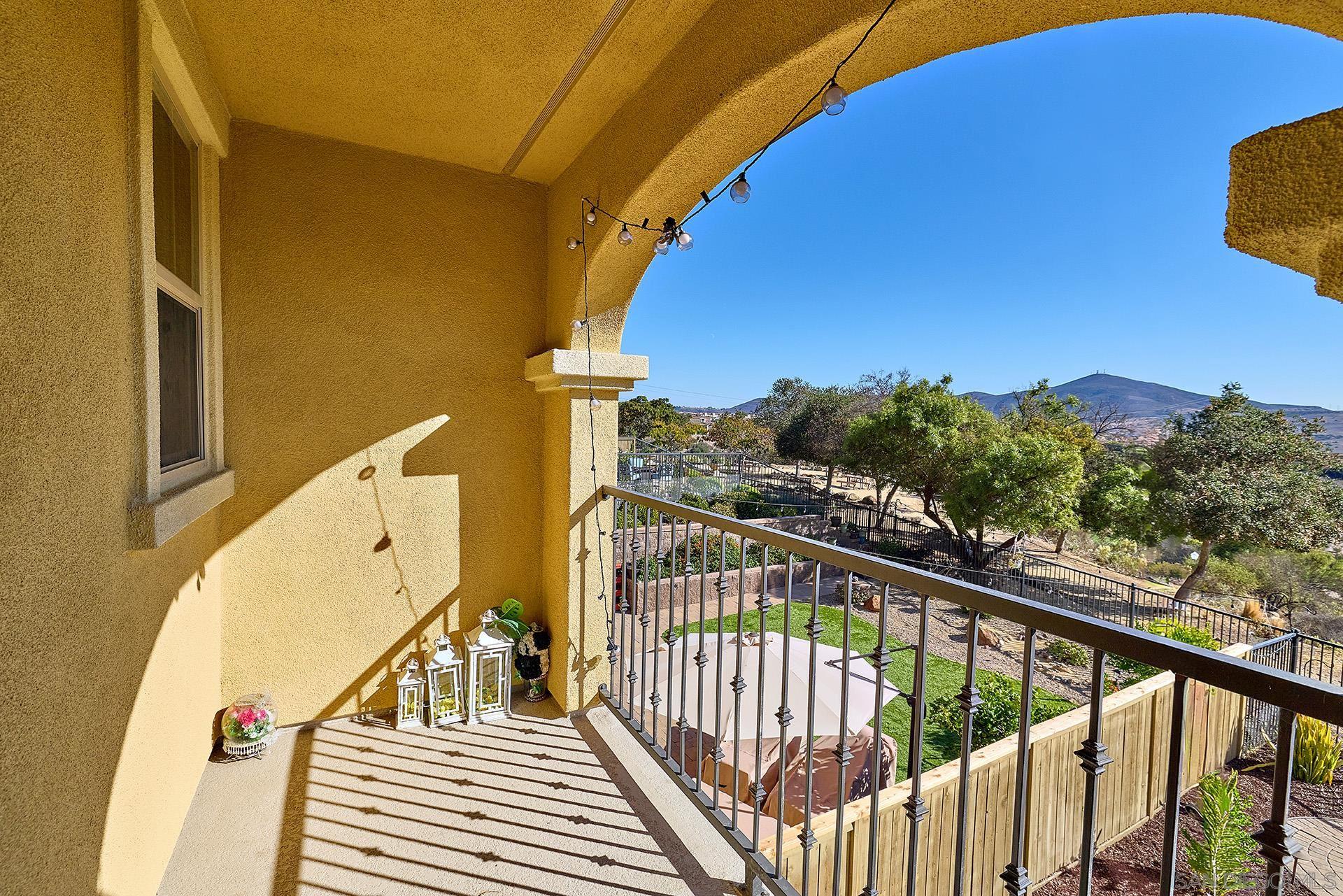 Detail Gallery Image 18 of 27 For 8541  Old Stonefield Chase, San Diego,  CA 92127 - 4 Beds | 2/1 Baths