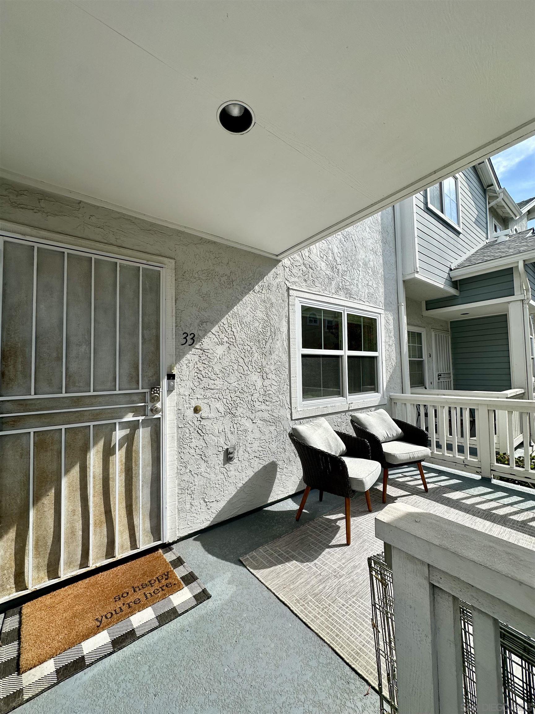 Detail Gallery Image 3 of 28 For 10060  Scripps Vista Way  #33,  San Diego,  CA 92131 - 2 Beds | 2/1 Baths