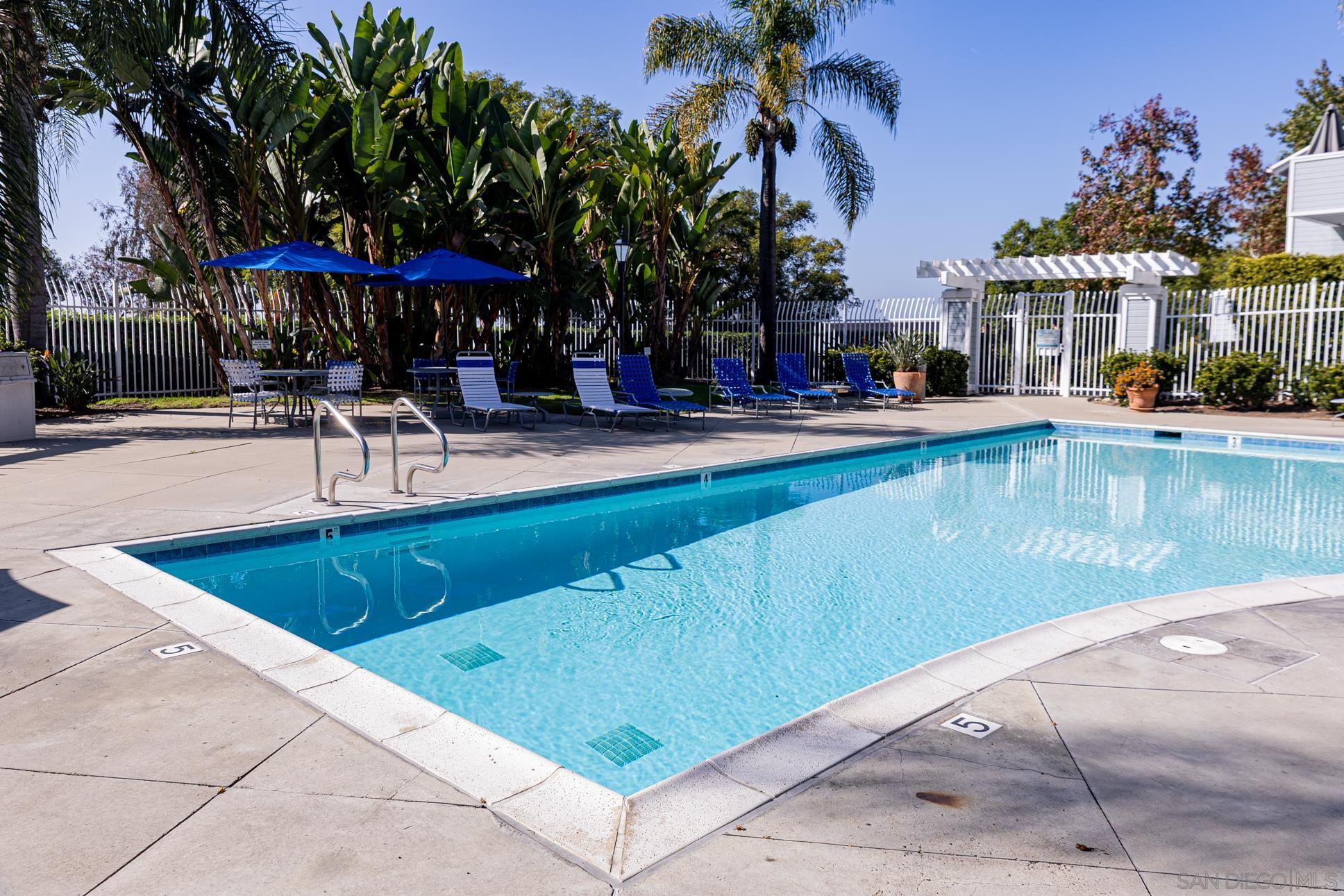 Detail Gallery Image 39 of 40 For 10060  Scripps Vista Way  #33,  San Diego,  CA 92131 - 2 Beds | 2/1 Baths