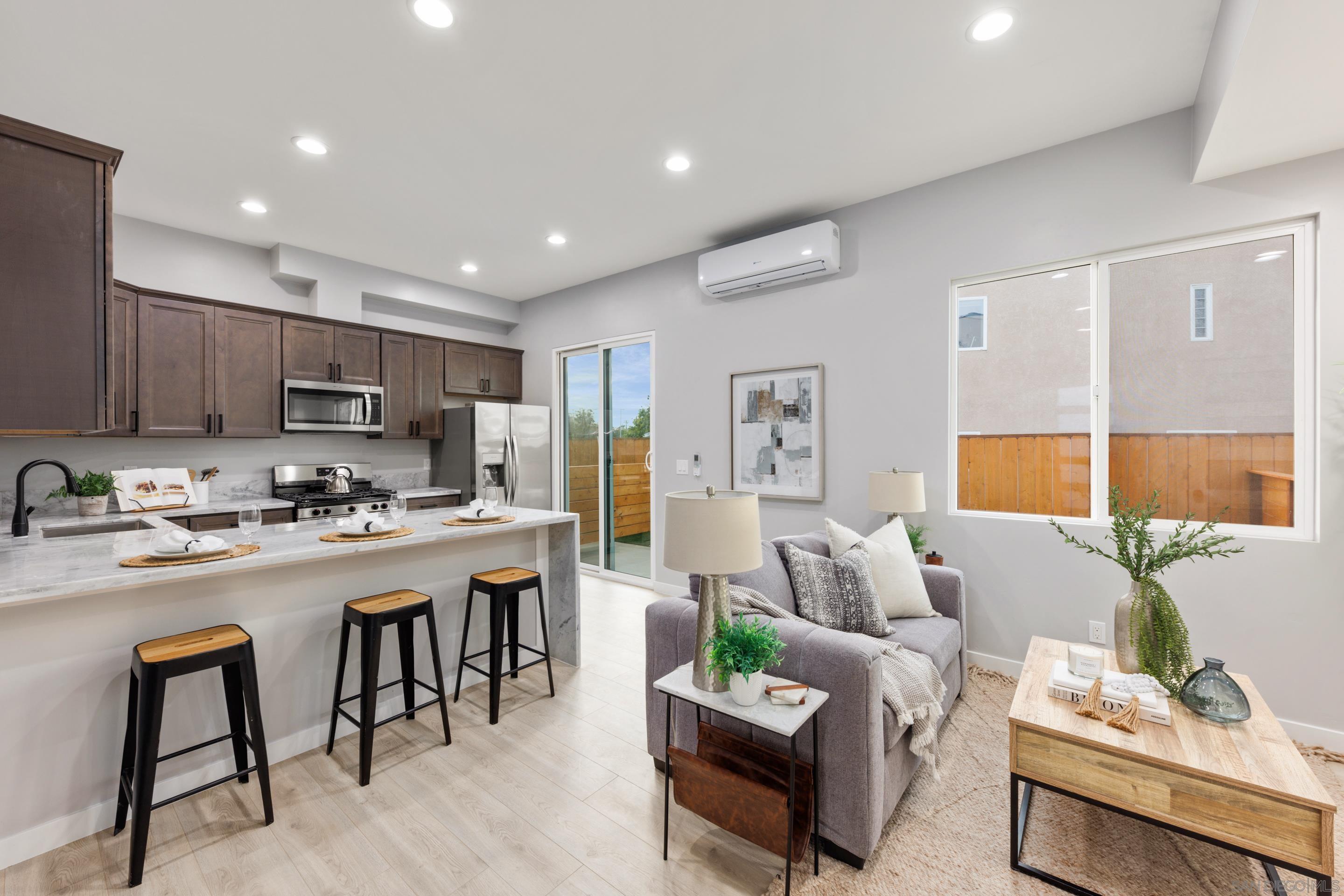 Detail Gallery Image 16 of 37 For 7128 E Hyatt St, San Diego,  CA 92111 - – Beds | – Baths