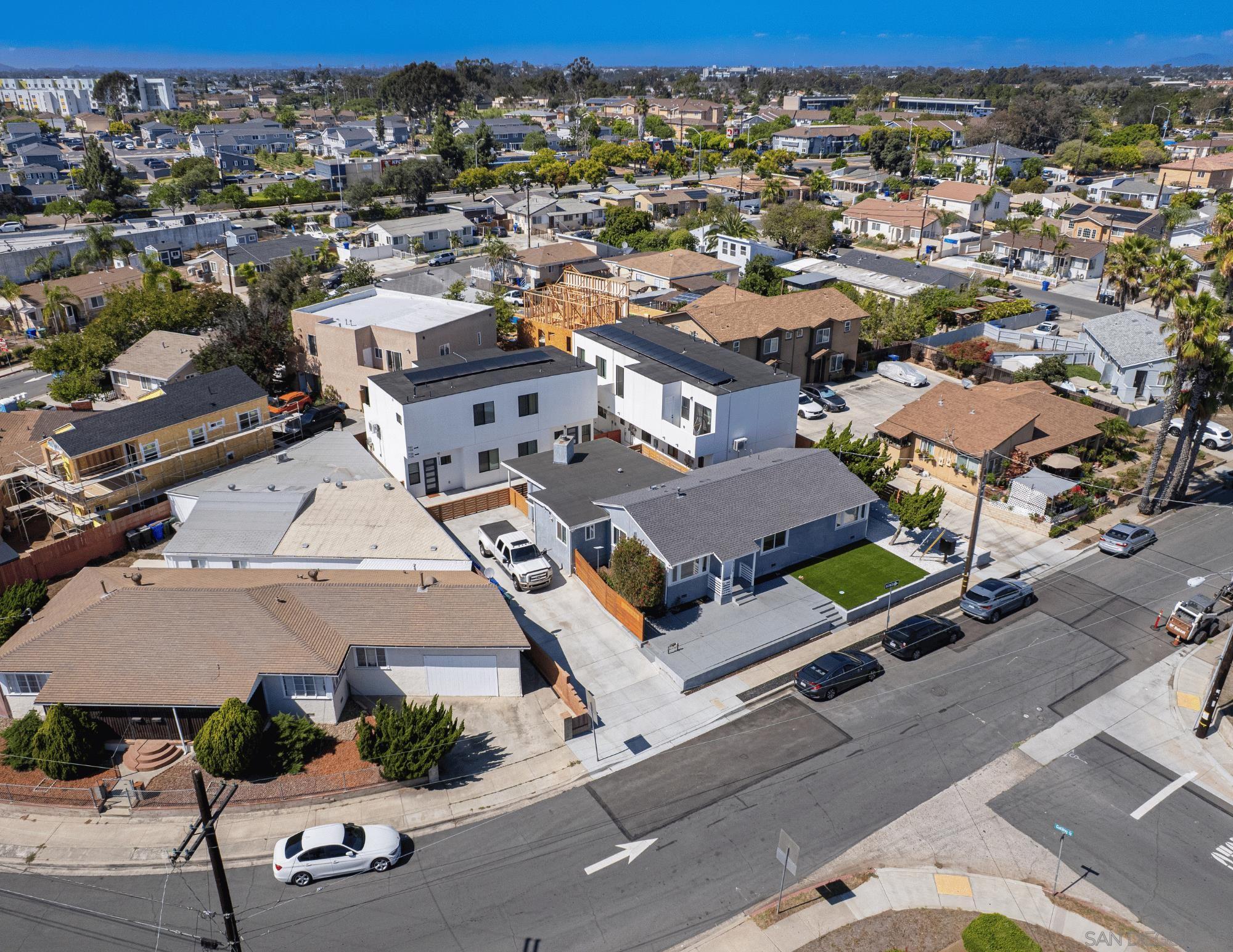 Detail Gallery Image 3 of 37 For 7128 E Hyatt St, San Diego,  CA 92111 - – Beds | – Baths