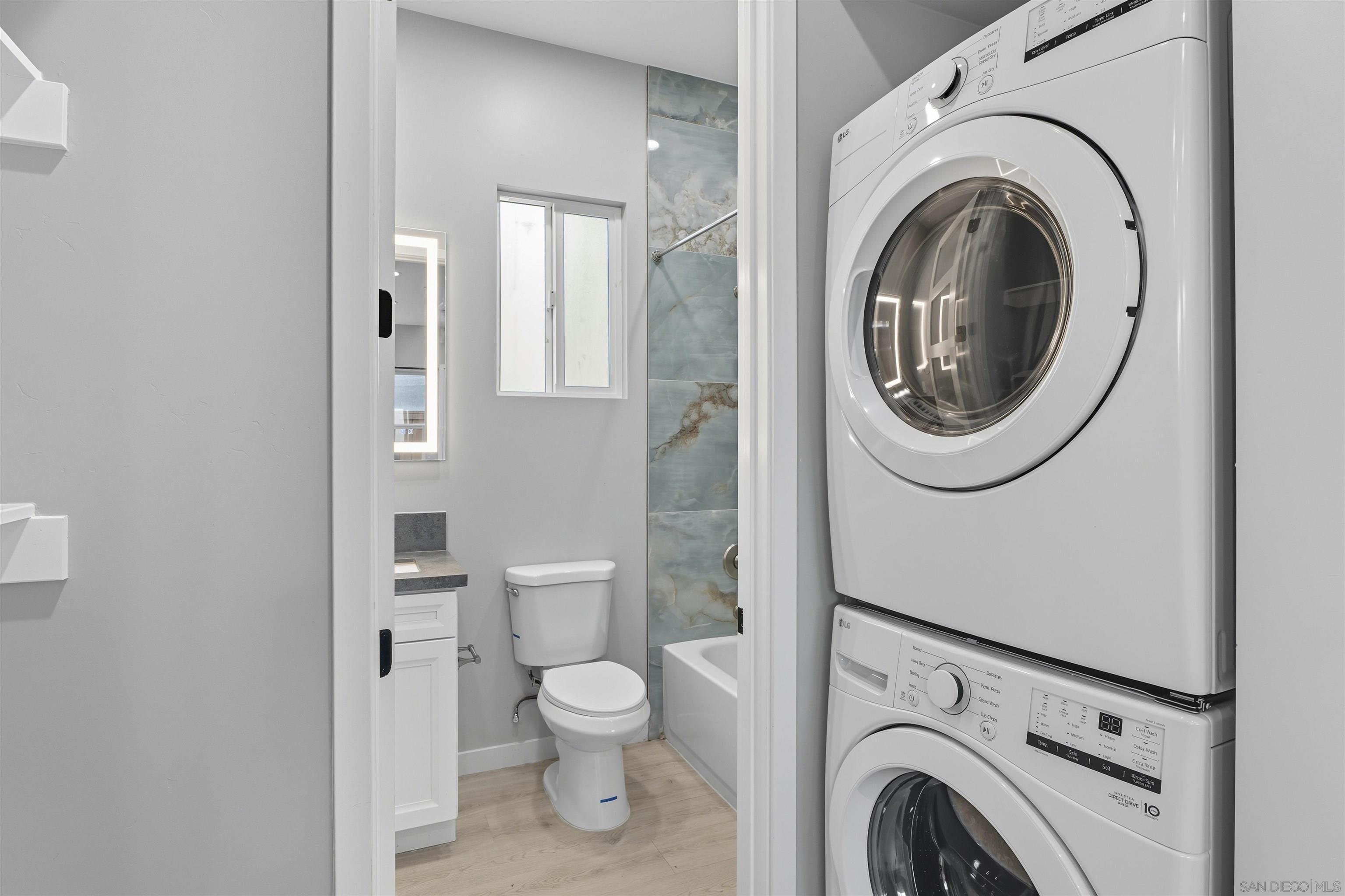 Detail Gallery Image 24 of 37 For 7128 E Hyatt St, San Diego,  CA 92111 - – Beds | – Baths