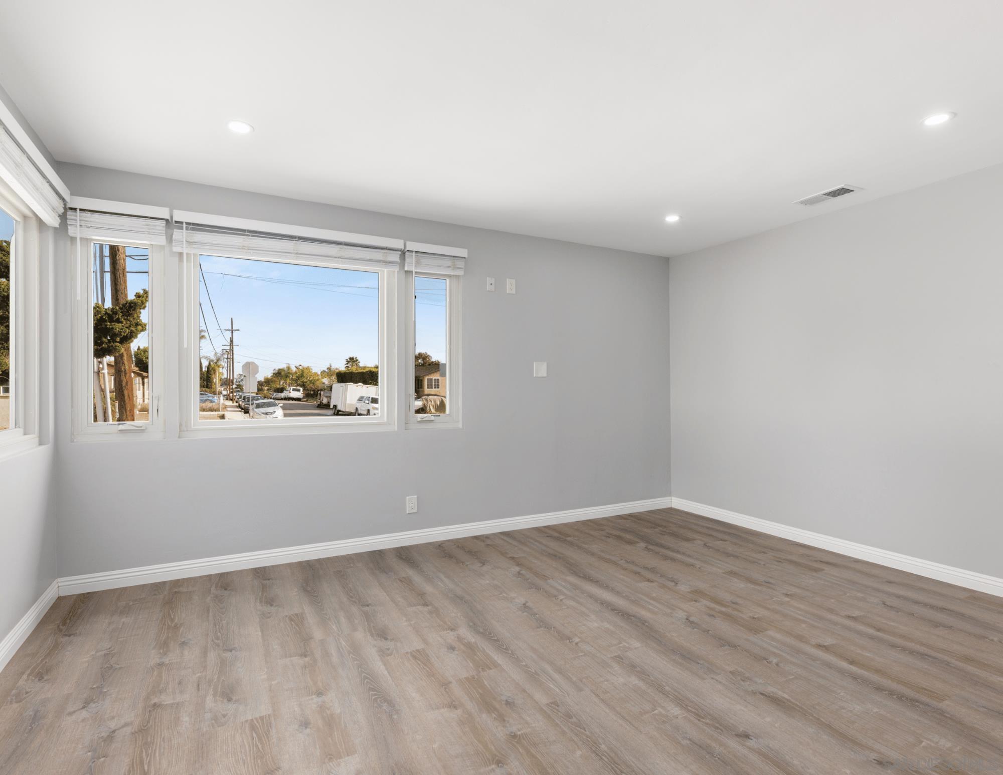 Detail Gallery Image 35 of 37 For 7128 E Hyatt St, San Diego,  CA 92111 - – Beds | – Baths