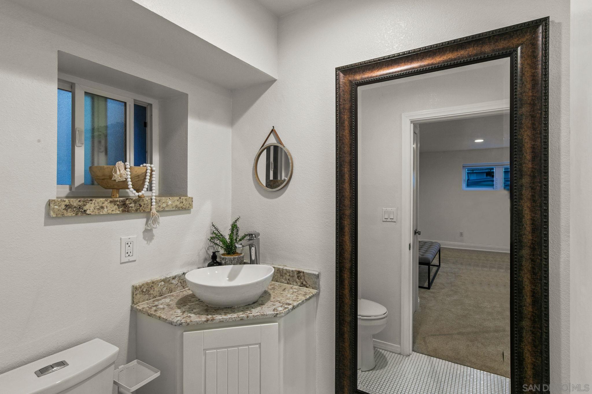 Detail Gallery Image 35 of 58 For 1525  Willow St, San Diego,  CA 92106 - 4 Beds | 4 Baths