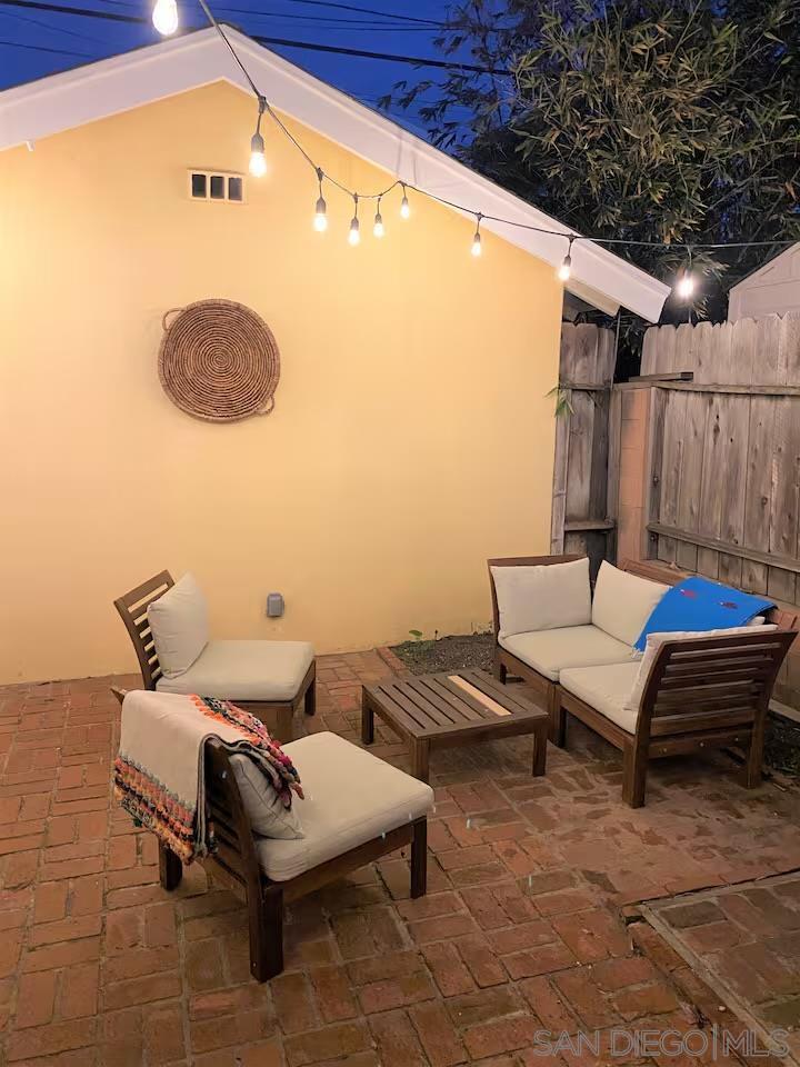 Detail Gallery Image 24 of 26 For 525  3rd Street, Encinitas,  CA 92024 - 2 Beds | 1 Baths