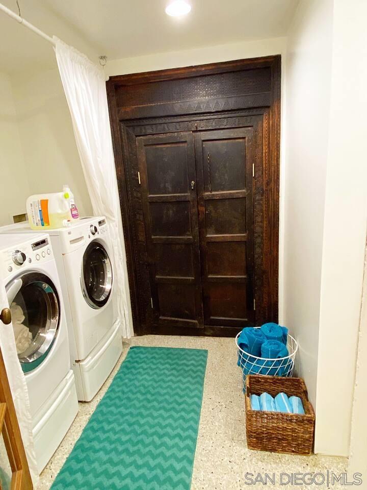 Detail Gallery Image 20 of 22 For 513  3rd St, Encinitas,  CA 92024 - 3 Beds | 3 Baths