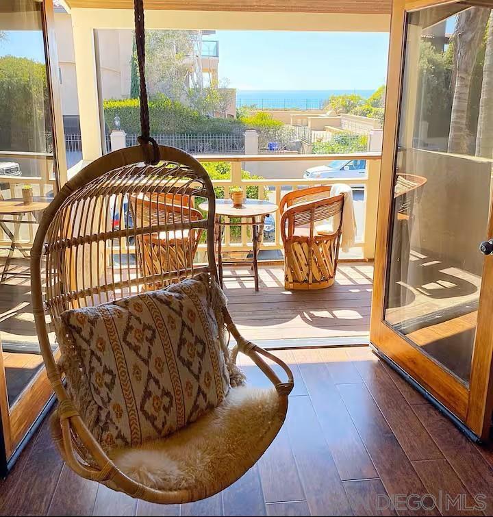 Detail Gallery Image 18 of 41 For 837  4th Street, Encinitas,  CA 92024 - 3 Beds | 4 Baths