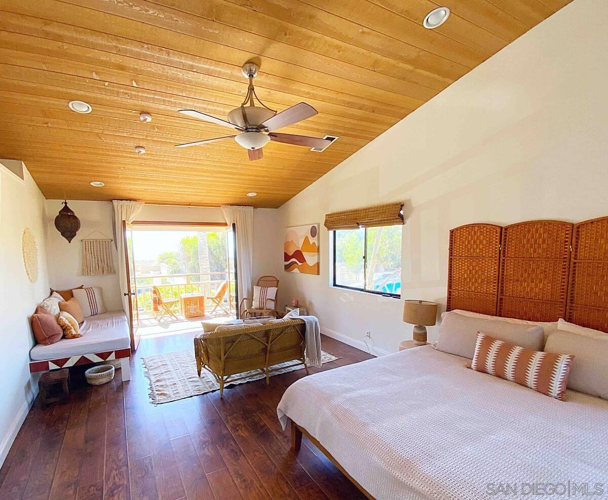 Detail Gallery Image 26 of 41 For 837  4th Street, Encinitas,  CA 92024 - 3 Beds | 4 Baths