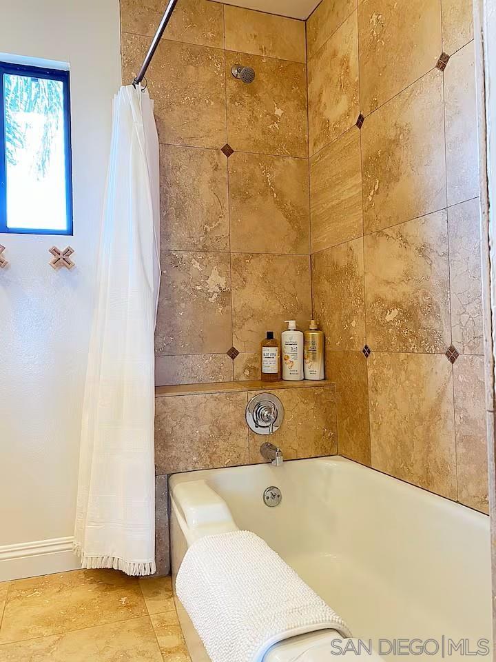 Detail Gallery Image 30 of 41 For 837  4th Street, Encinitas,  CA 92024 - 3 Beds | 4 Baths