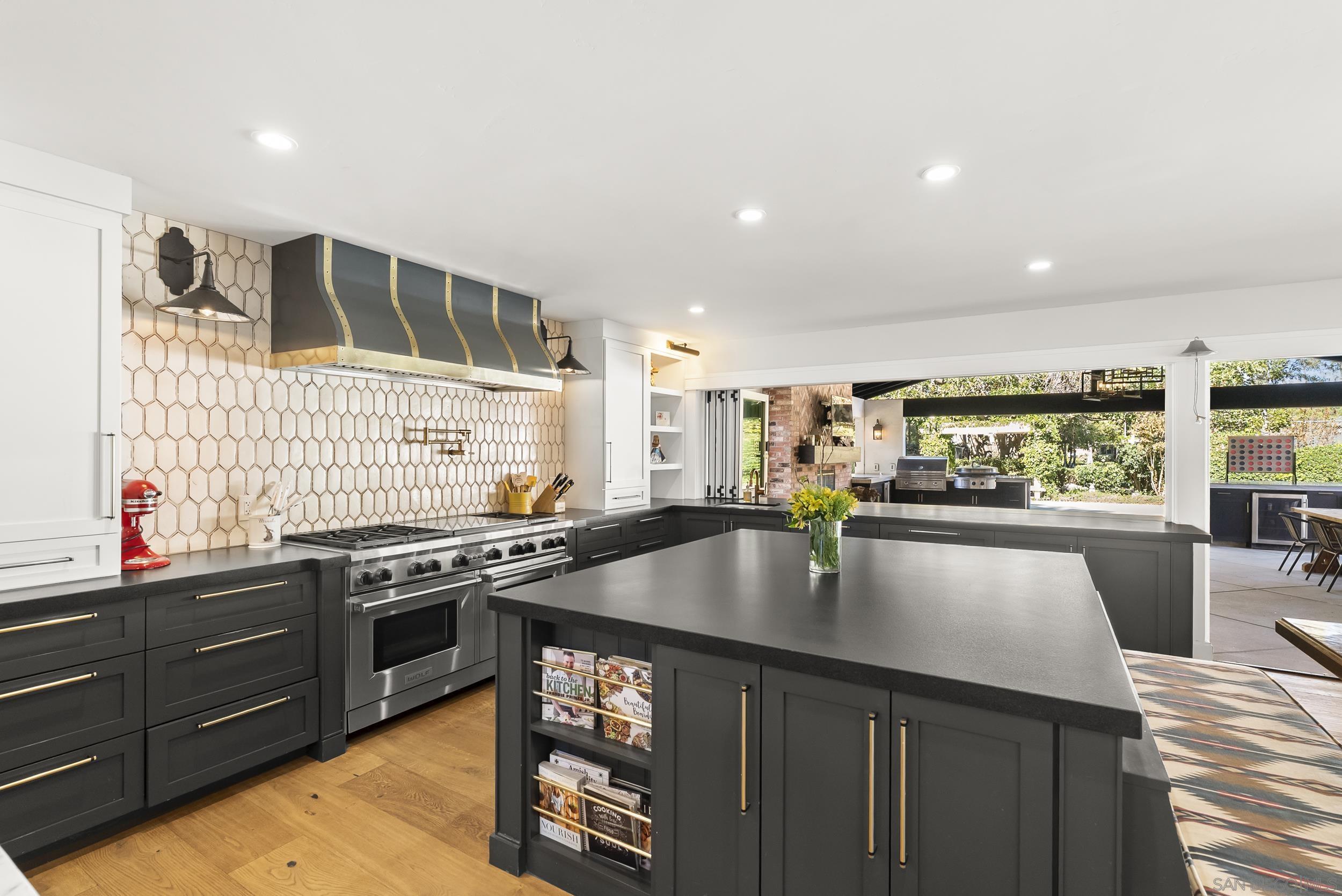 Detail Gallery Image 22 of 53 For 14224  Harrow Place, Poway,  CA 92064 - 6 Beds | 5/1 Baths