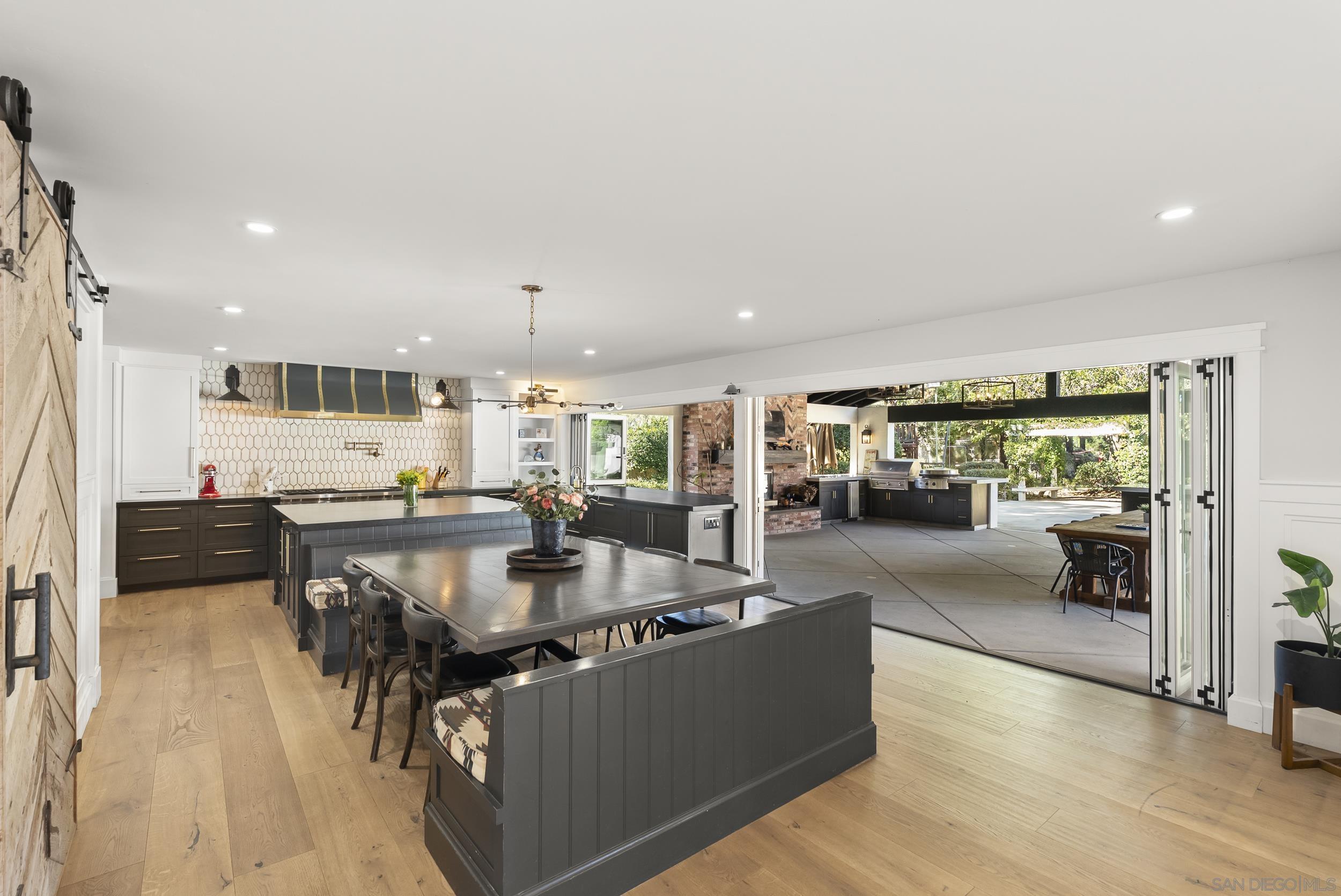 Detail Gallery Image 24 of 53 For 14224  Harrow Place, Poway,  CA 92064 - 6 Beds | 5/1 Baths