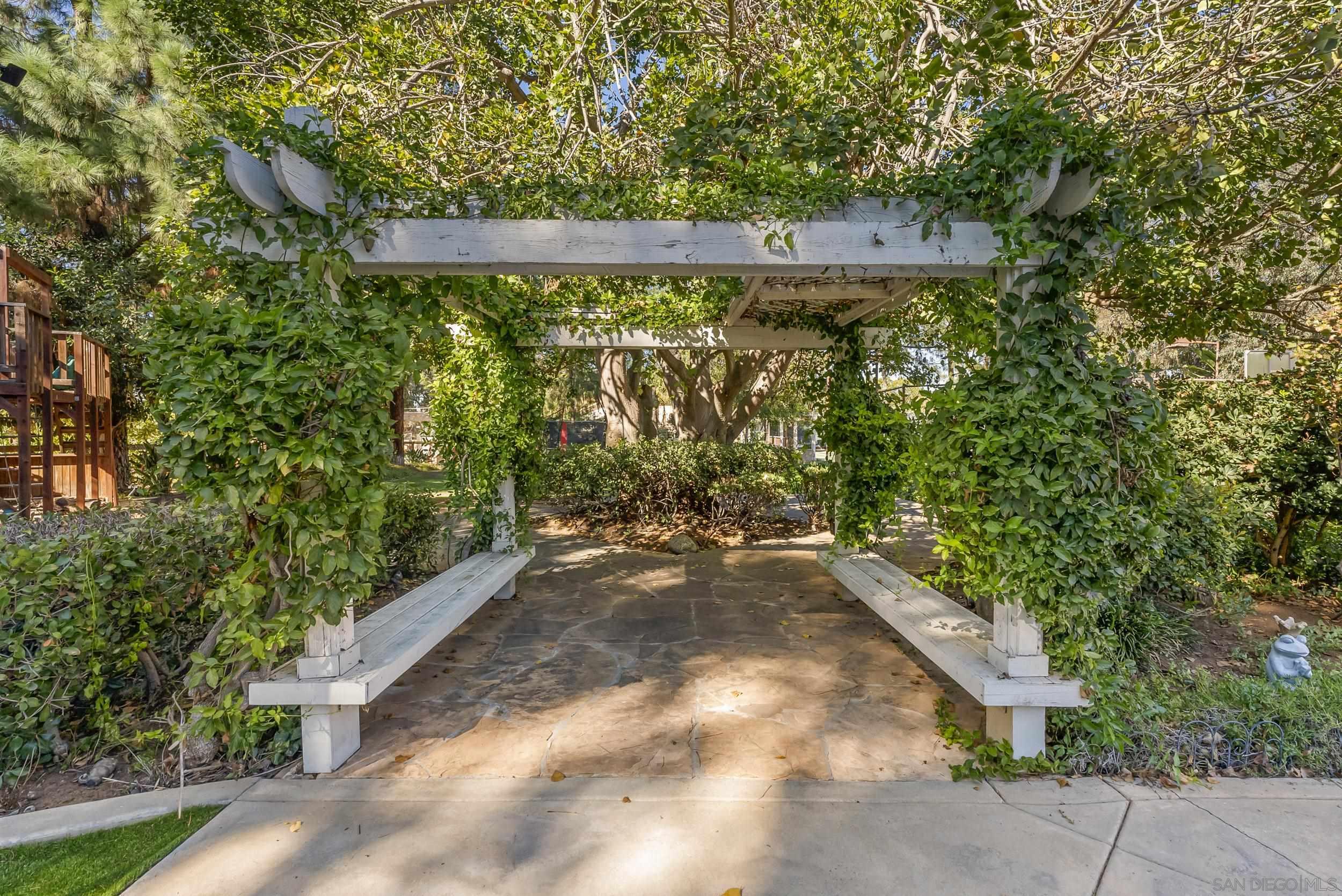 Detail Gallery Image 43 of 53 For 14224  Harrow Place, Poway,  CA 92064 - 6 Beds | 5/1 Baths