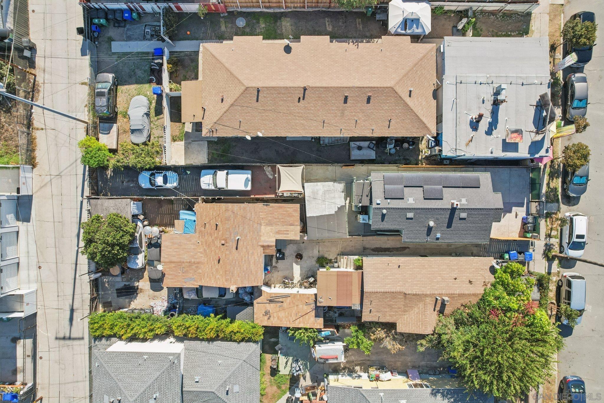 Detail Gallery Image 33 of 58 For 2170  Ocean View Blvd, San Diego,  CA 92113 - 3 Beds | 1 Baths