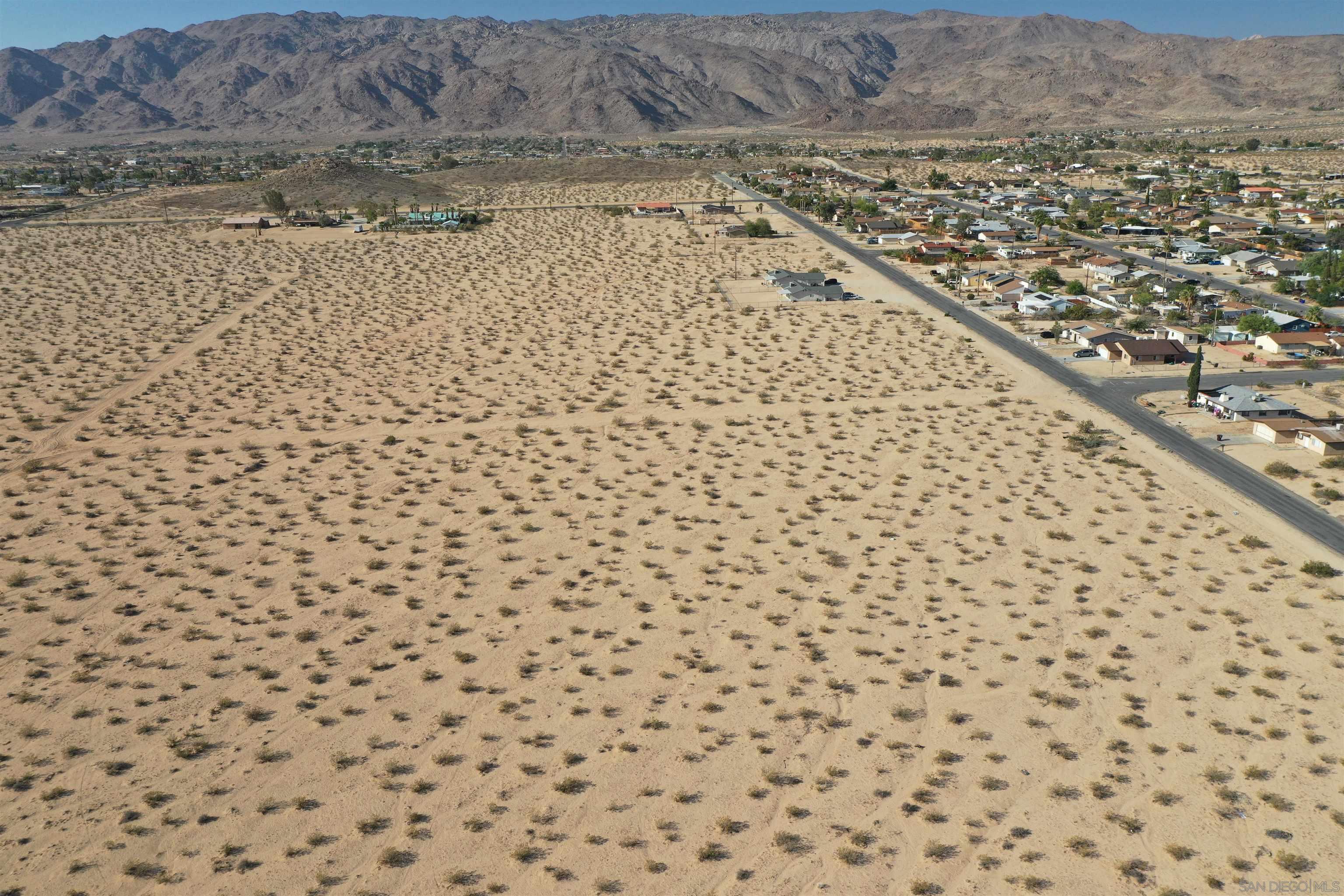 Detail Gallery Image 16 of 48 For , Twentynine Palms,  CA 92277 - – Beds | – Baths