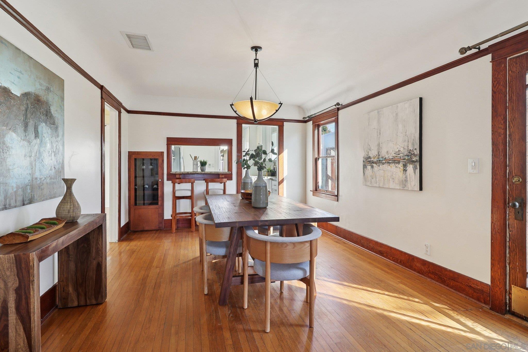 Detail Gallery Image 6 of 35 For 3375  33rd St., San Diego,  CA 92104 - 3 Beds | 3 Baths