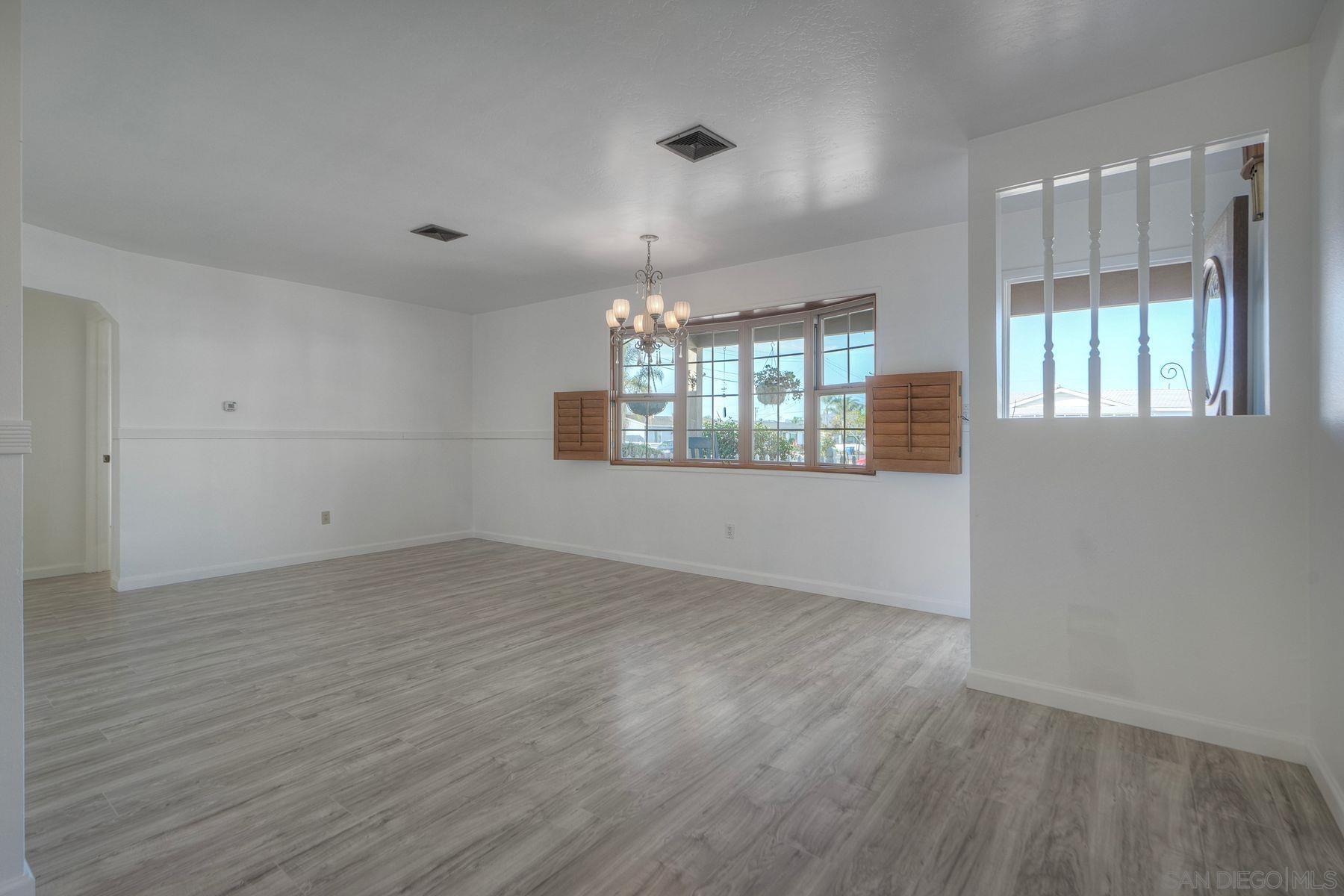 Detail Gallery Image 5 of 32 For 1561  Doncarol Ave, El Cajon,  CA 92019 - 3 Beds | 1/1 Baths