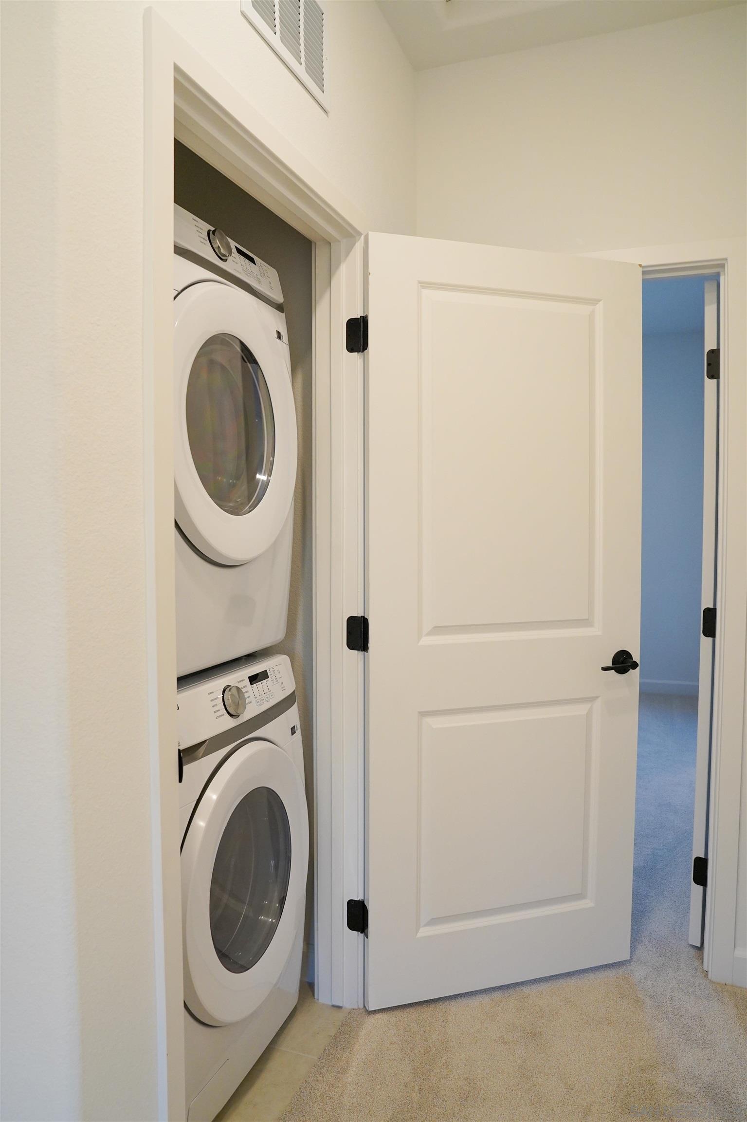 Detail Gallery Image 17 of 19 For 1703  Mountain Laurel, San Marcos,  CA 92078 - 4 Beds | 3 Baths