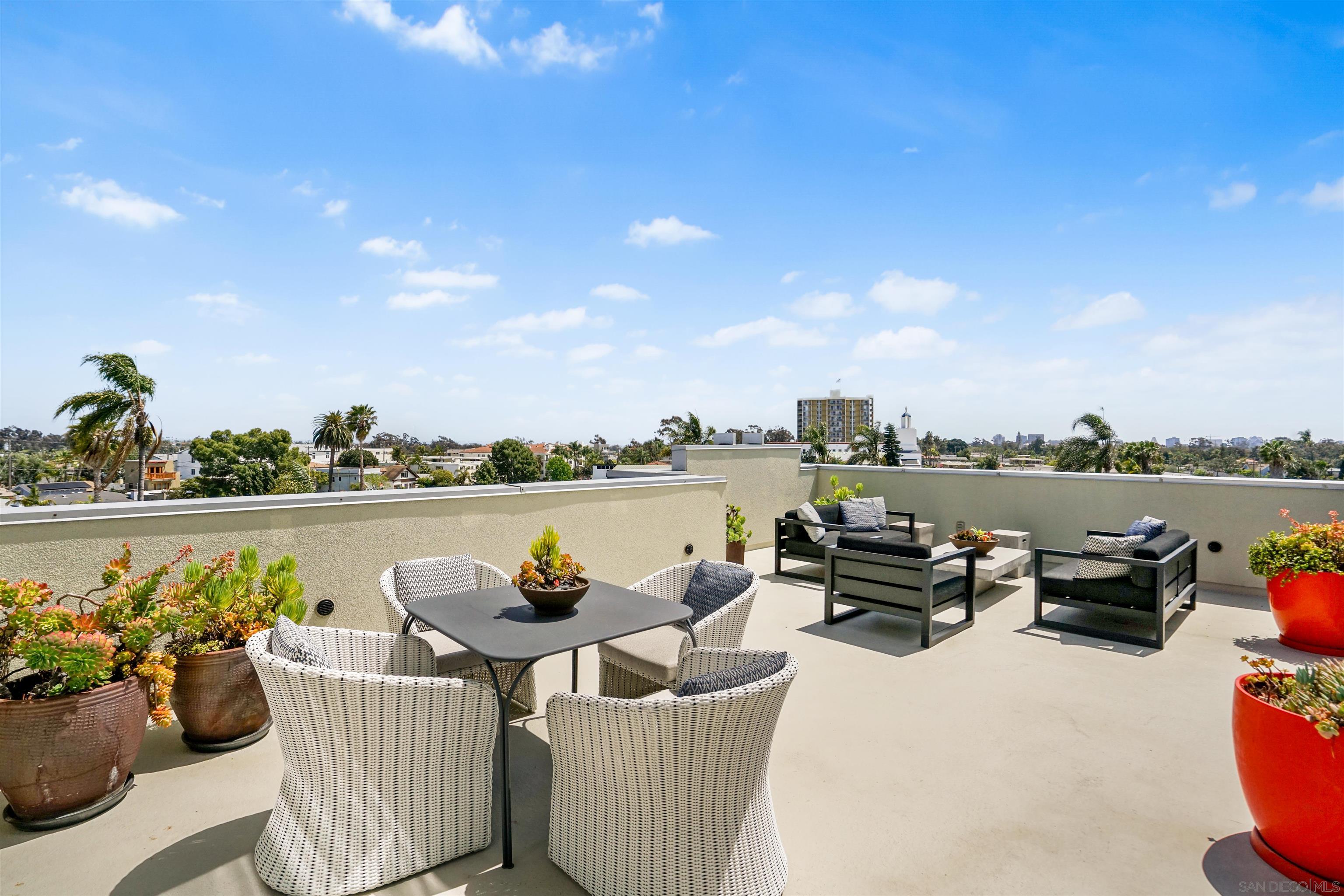 Detail Gallery Image 18 of 21 For 3740  Park Blvd  #210,  San Diego,  CA 92103 - 1 Beds | 1/1 Baths