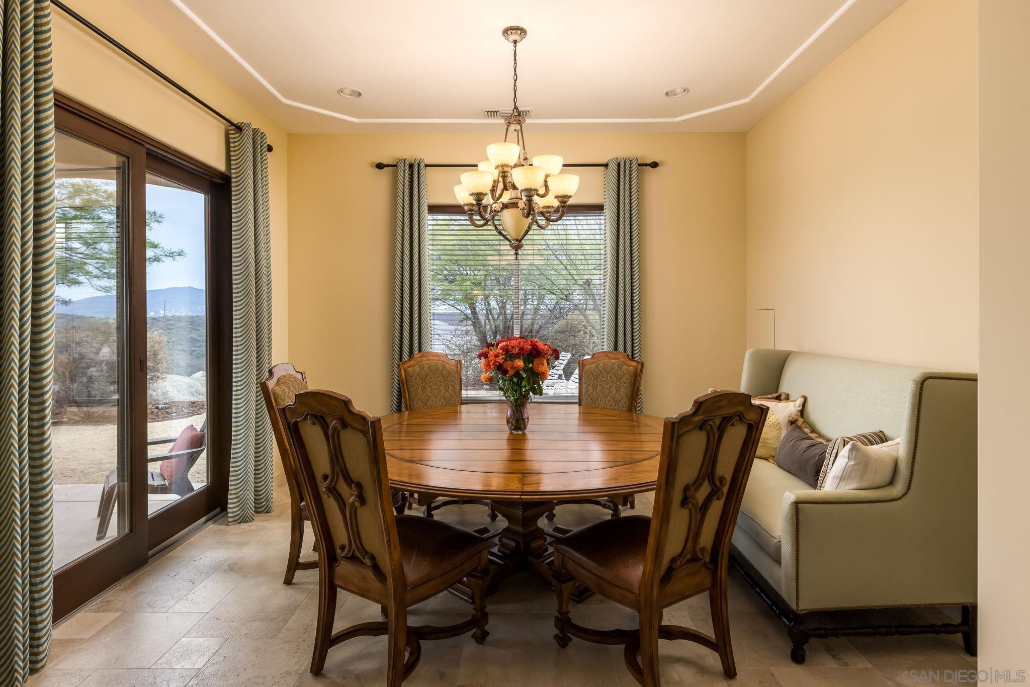 Detail Gallery Image 16 of 58 For 3132  via Asoleado, Alpine,  CA 91901 - 4 Beds | 3/2 Baths