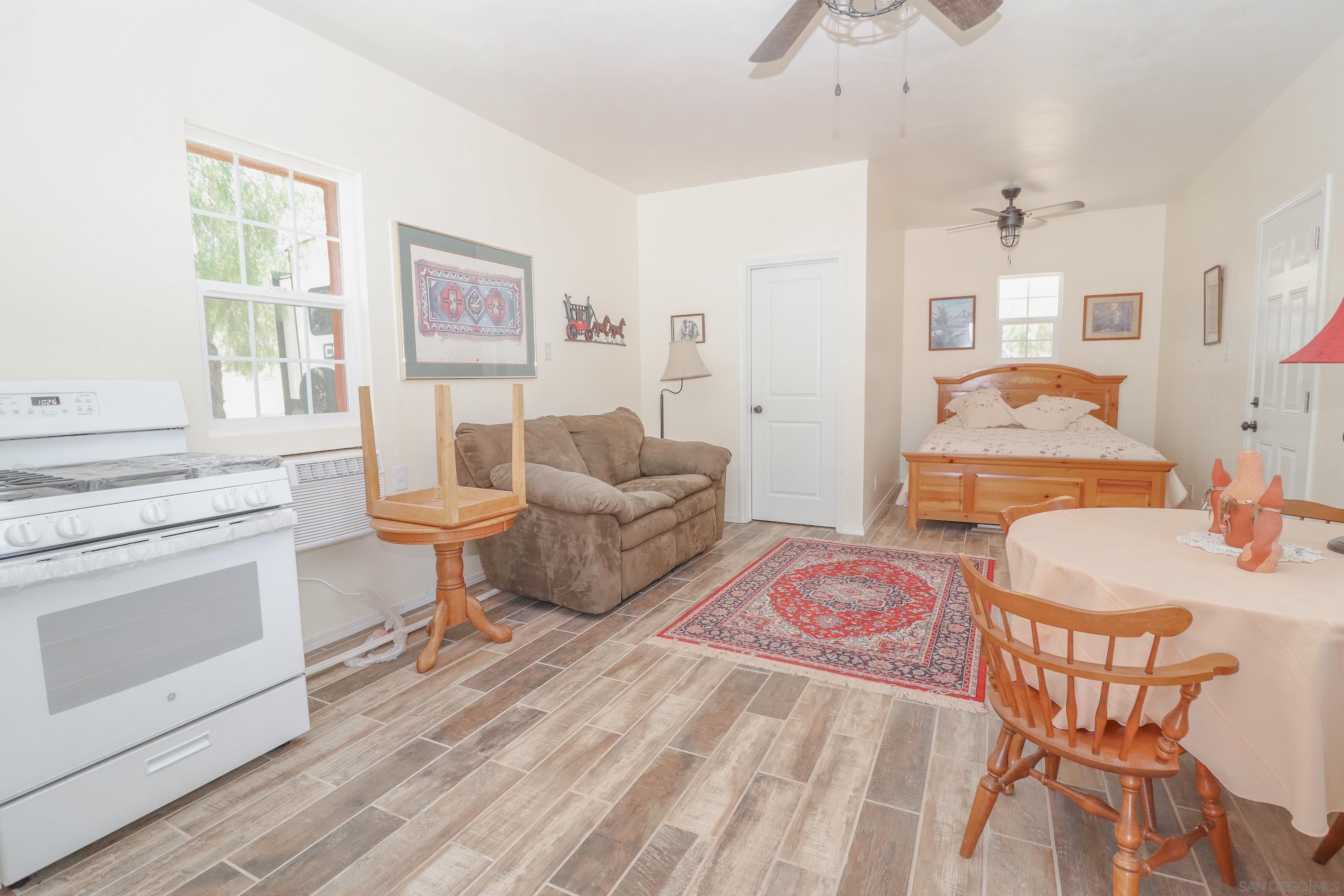 Detail Gallery Image 30 of 43 For 21141  Sharp Road, Perris,  CA 92570 - 6 Beds | 6 Baths