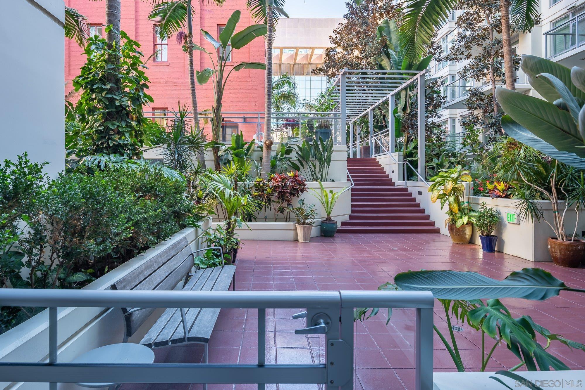 Detail Gallery Image 8 of 31 For 1431  Pacific Hwy  #113,  San Diego,  CA 92101 - 1 Beds | 1 Baths