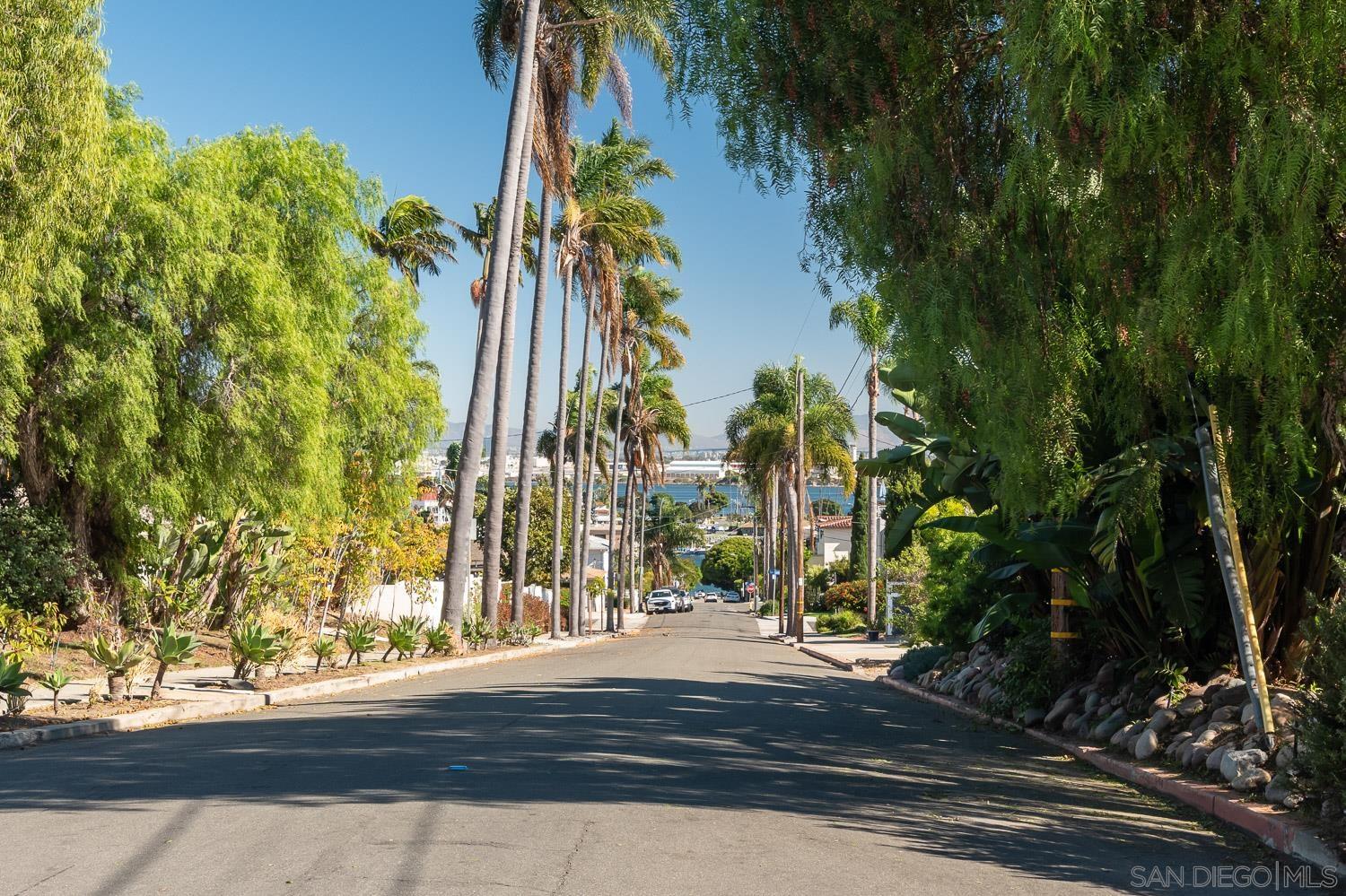 Detail Gallery Image 22 of 24 For 387  San Fernando, San Diego,  CA 92106 - 3 Beds | 3 Baths