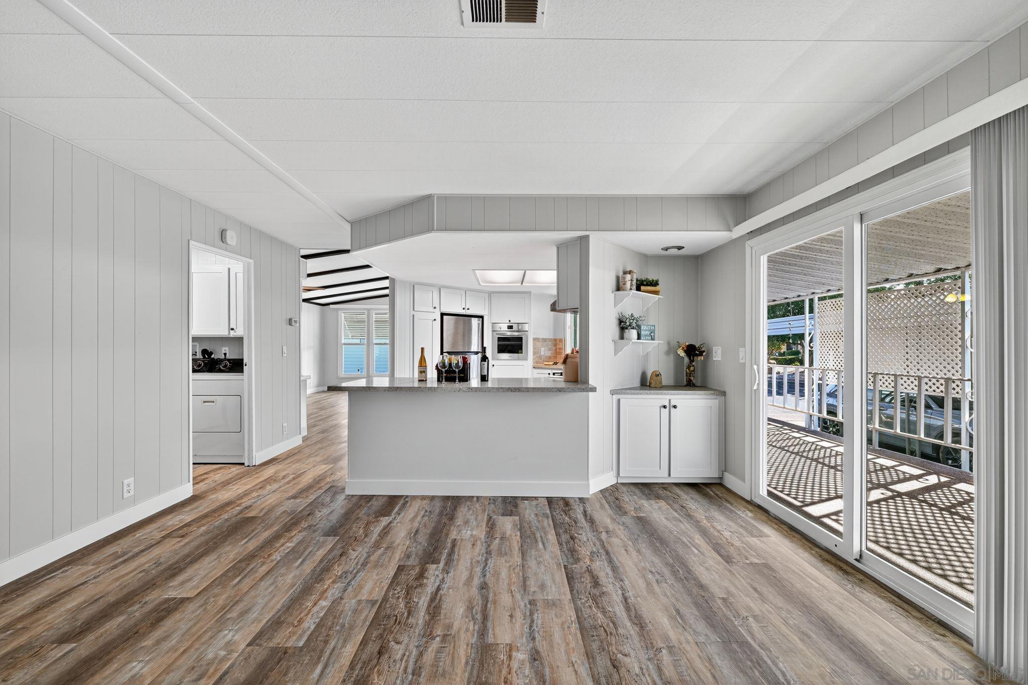 Detail Gallery Image 10 of 21 For 1212  H Street  #158,  Ramona,  CA 92065 - 2 Beds | 2 Baths