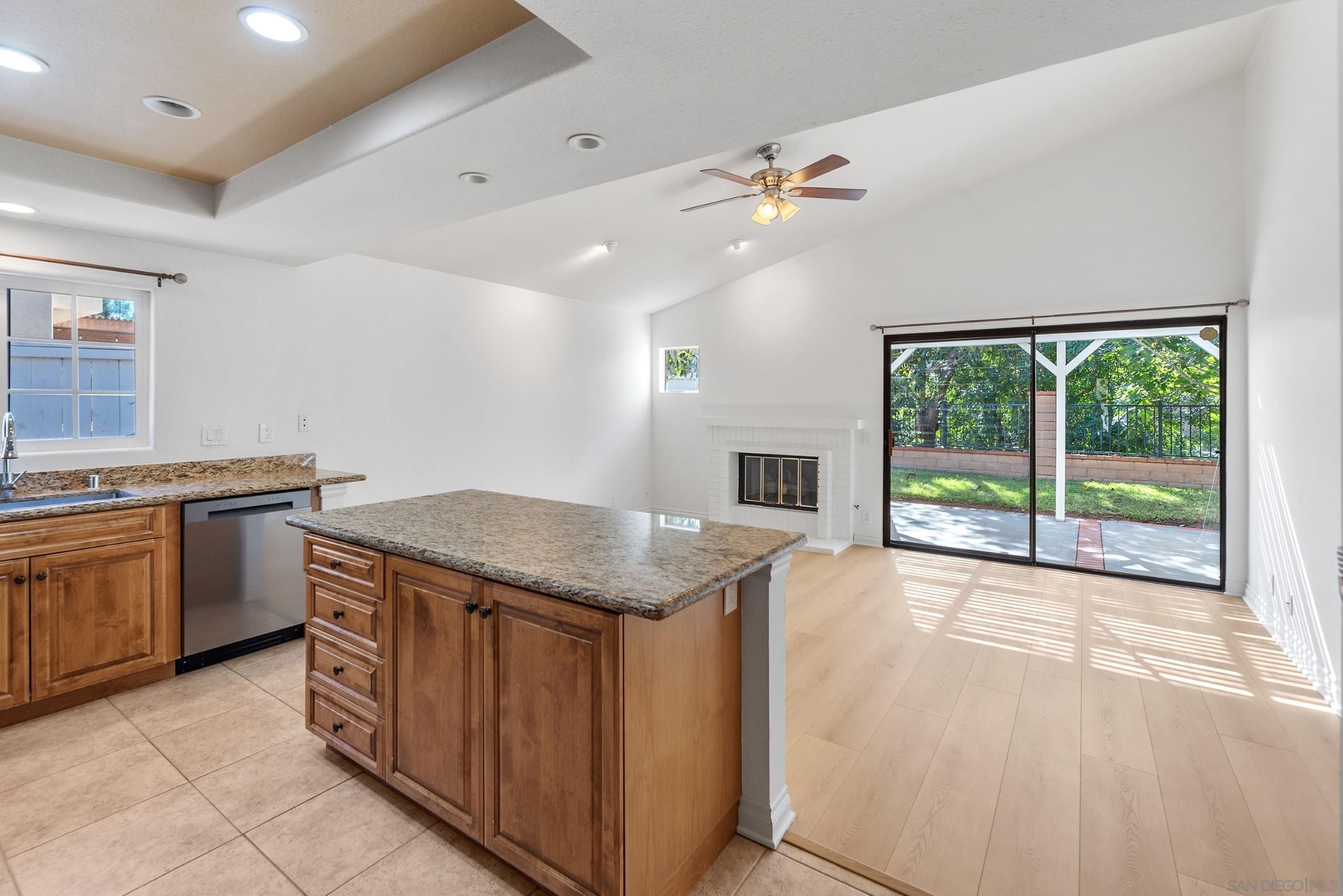 Detail Gallery Image 15 of 42 For 11411  Box Elder, San Diego,  CA 92127 - 3 Beds | 2 Baths