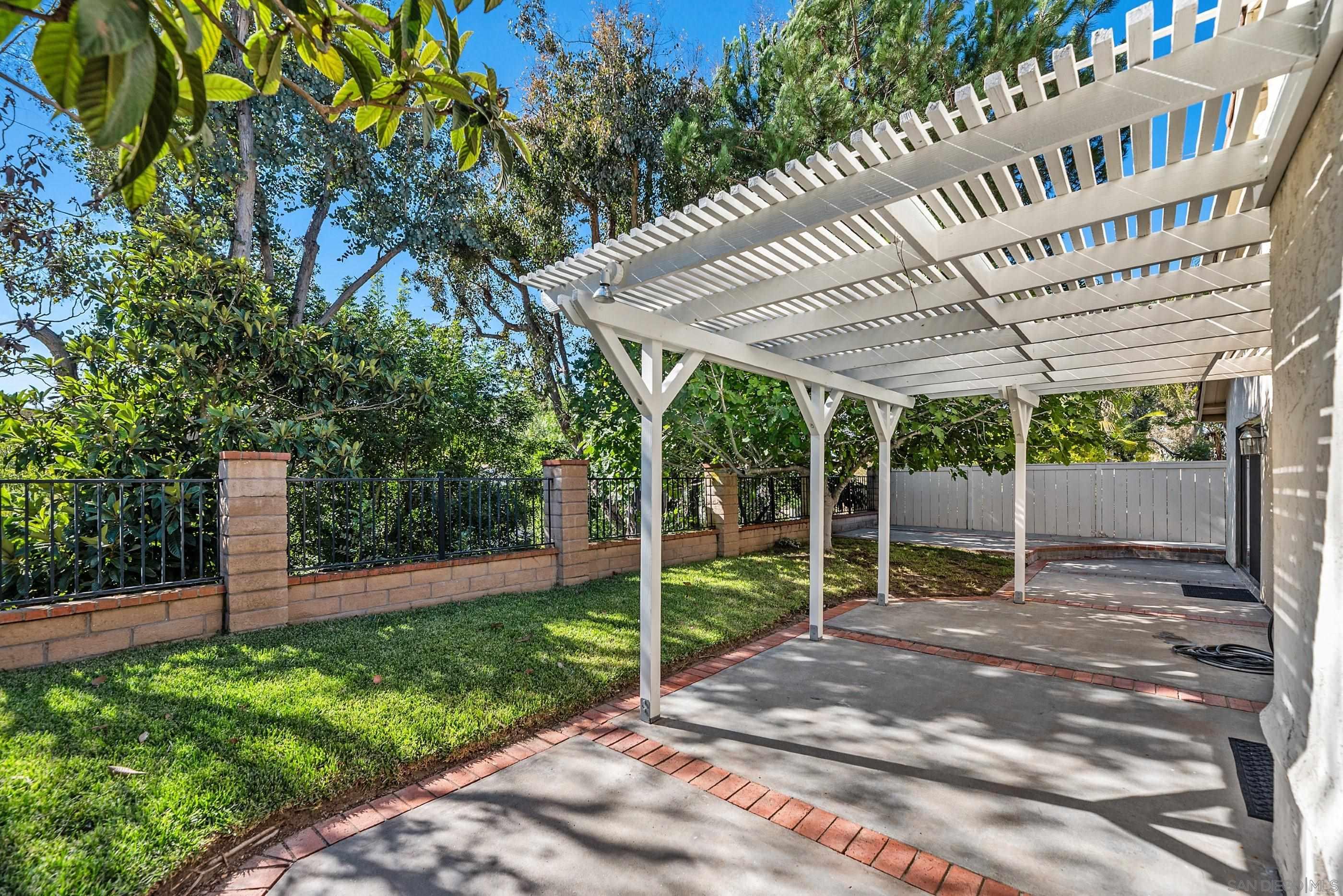 Detail Gallery Image 31 of 42 For 11411  Box Elder, San Diego,  CA 92127 - 3 Beds | 2 Baths