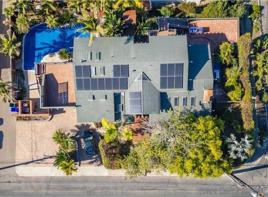 Detail Gallery Image 49 of 62 For 936  Cornish Dr, San Diego,  CA 92107 - 4 Beds | 3 Baths