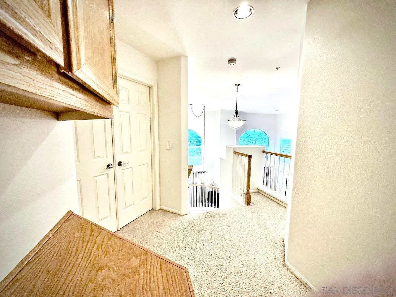 Detail Gallery Image 19 of 27 For 2283  Canyon View Gln, Escondido,  CA 92026 - 4 Beds | 3 Baths