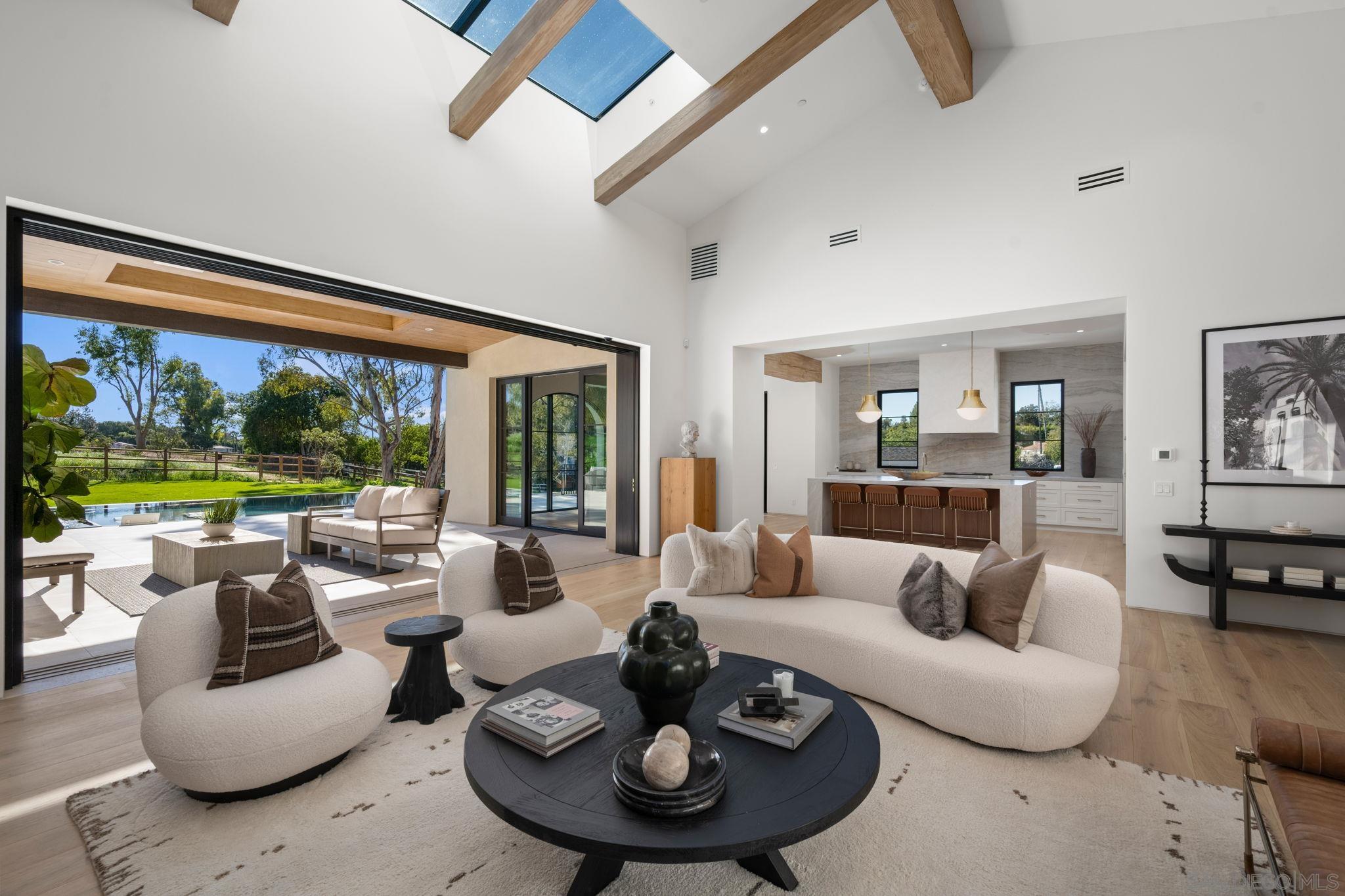 Detail Gallery Image 2 of 32 For 6323  Mimulus, Rancho Santa Fe,  CA 92067 - 4 Beds | 5/1 Baths