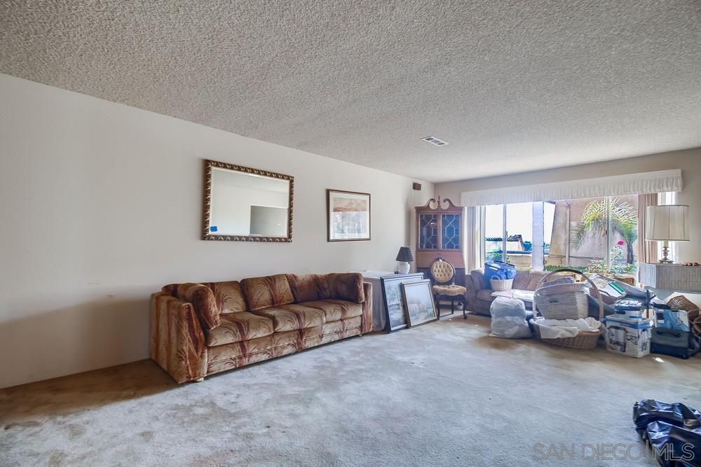 Detail Gallery Image 11 of 69 For 2842  Erie Street, San Diego,  CA 92117 - 4 Beds | 2/1 Baths