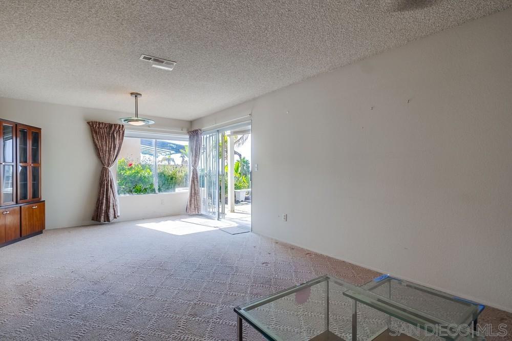 Detail Gallery Image 21 of 69 For 2842  Erie Street, San Diego,  CA 92117 - 4 Beds | 2/1 Baths