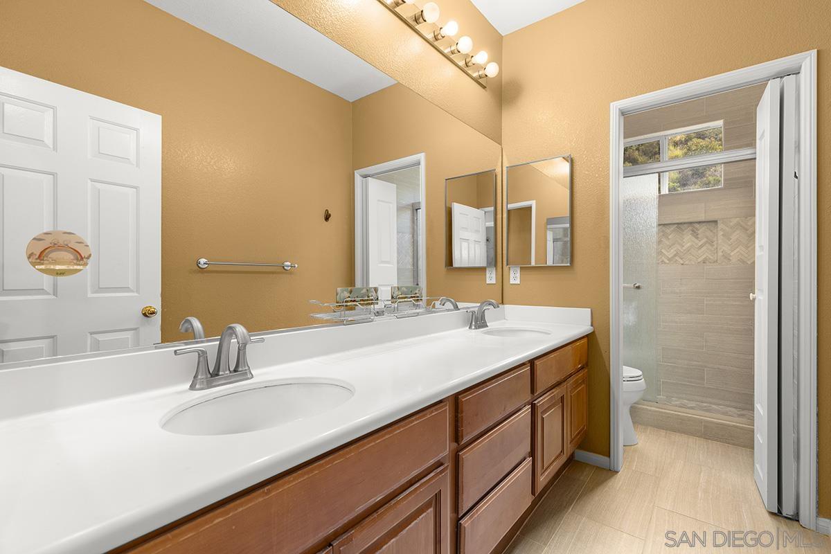 Detail Gallery Image 31 of 46 For 11365  E San Raphael Driveway, San Diego,  CA 92130 - 4 Beds | 2/1 Baths