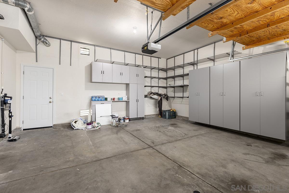 Detail Gallery Image 38 of 46 For 11365  E San Raphael Driveway, San Diego,  CA 92130 - 4 Beds | 2/1 Baths