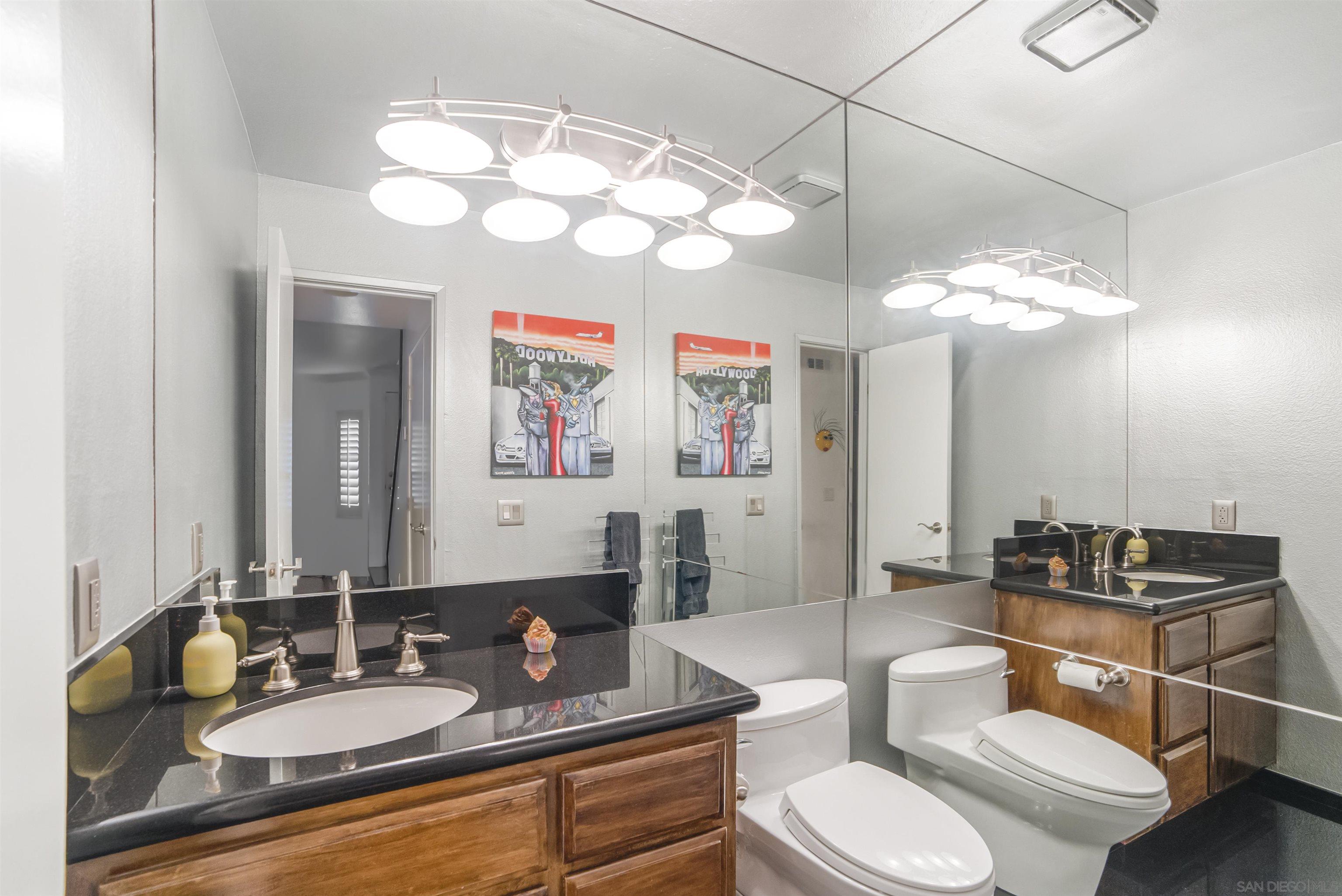 Detail Gallery Image 11 of 32 For 220  Lemon Grove, Irvine,  CA 92618 - 2 Beds | 2/1 Baths