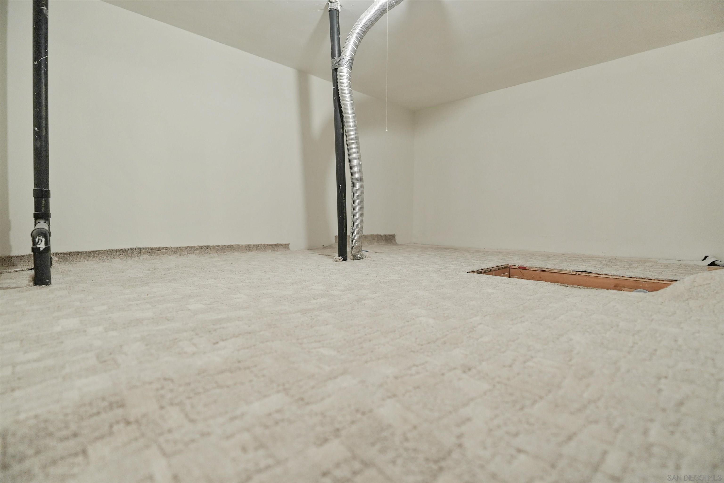 Detail Gallery Image 26 of 32 For 220  Lemon Grove, Irvine,  CA 92618 - 2 Beds | 2/1 Baths