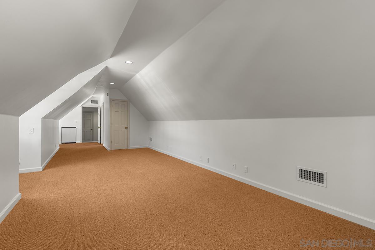 Detail Gallery Image 56 of 75 For 6350  Calle Del Campanario, Rancho Santa Fe,  CA 92067 - 7 Beds | 5/1 Baths