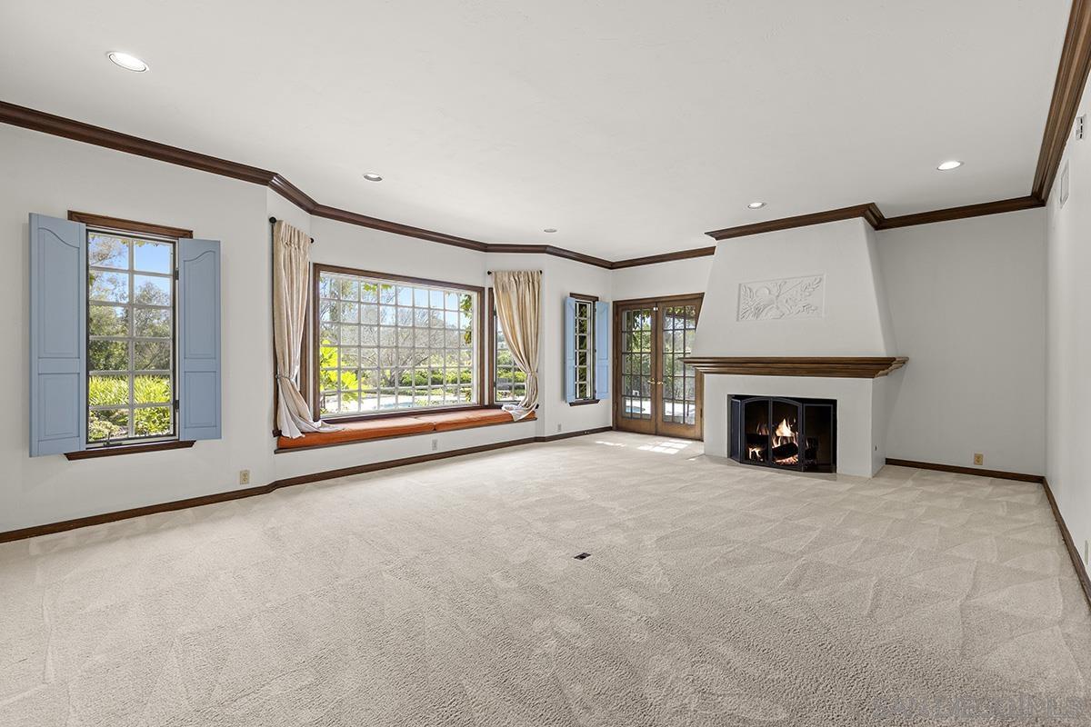 Detail Gallery Image 9 of 75 For 6350  Calle Del Campanario, Rancho Santa Fe,  CA 92067 - 7 Beds | 5/1 Baths