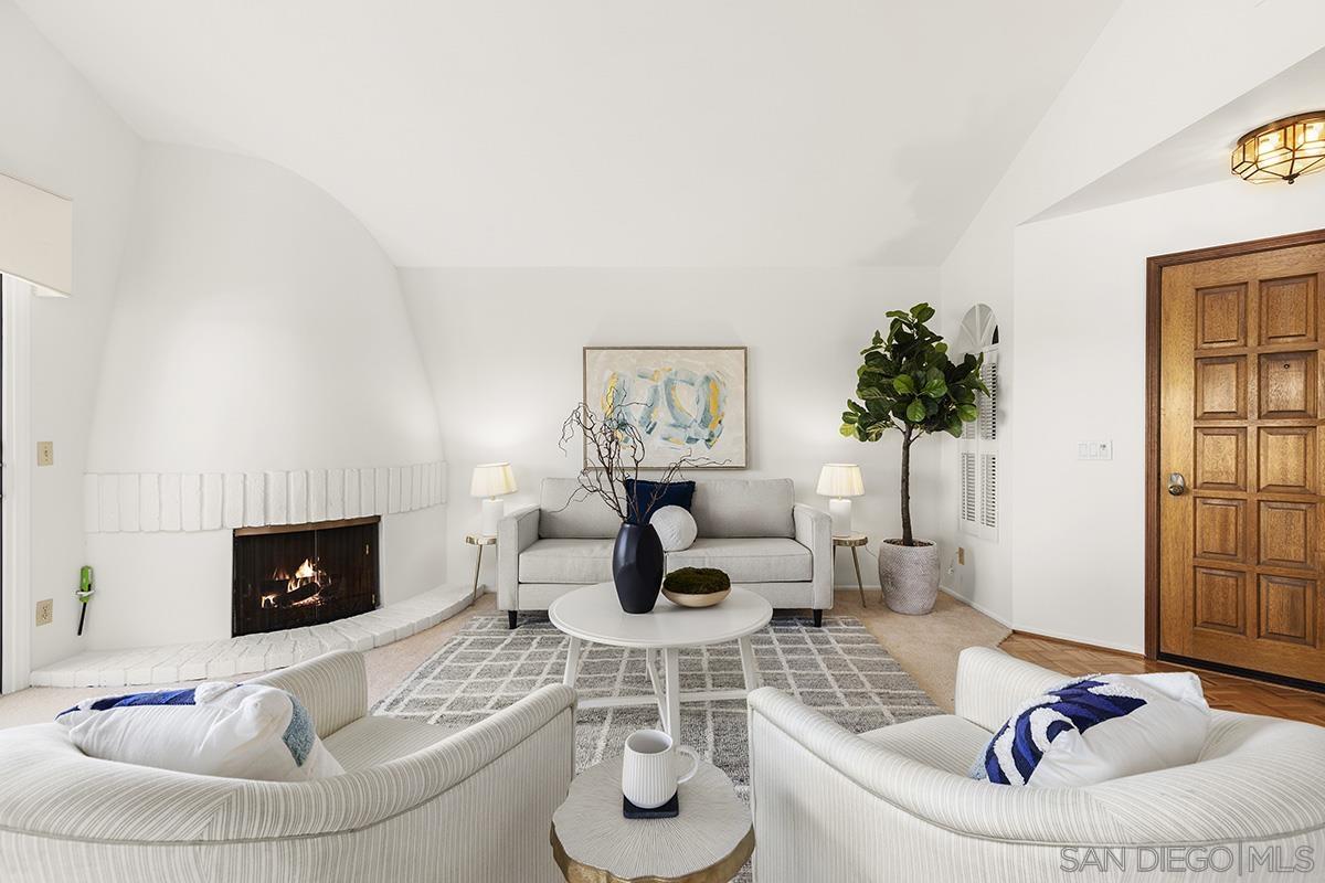 Front Image Thumbnail for SD250043132