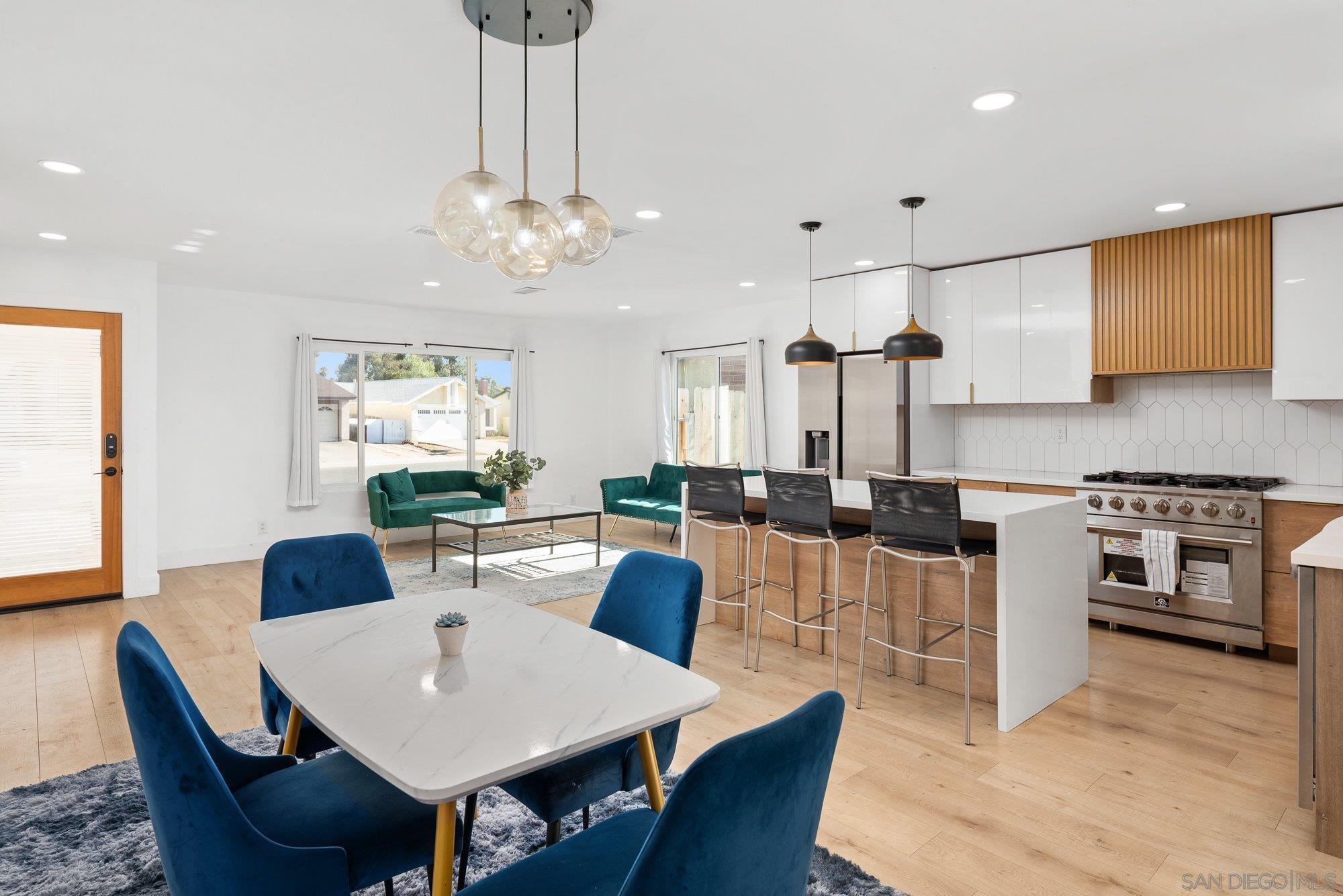 Detail Gallery Image 10 of 39 For 7942 & 7944  Calico St, San Diego,  CA 92126 - – Beds | – Baths