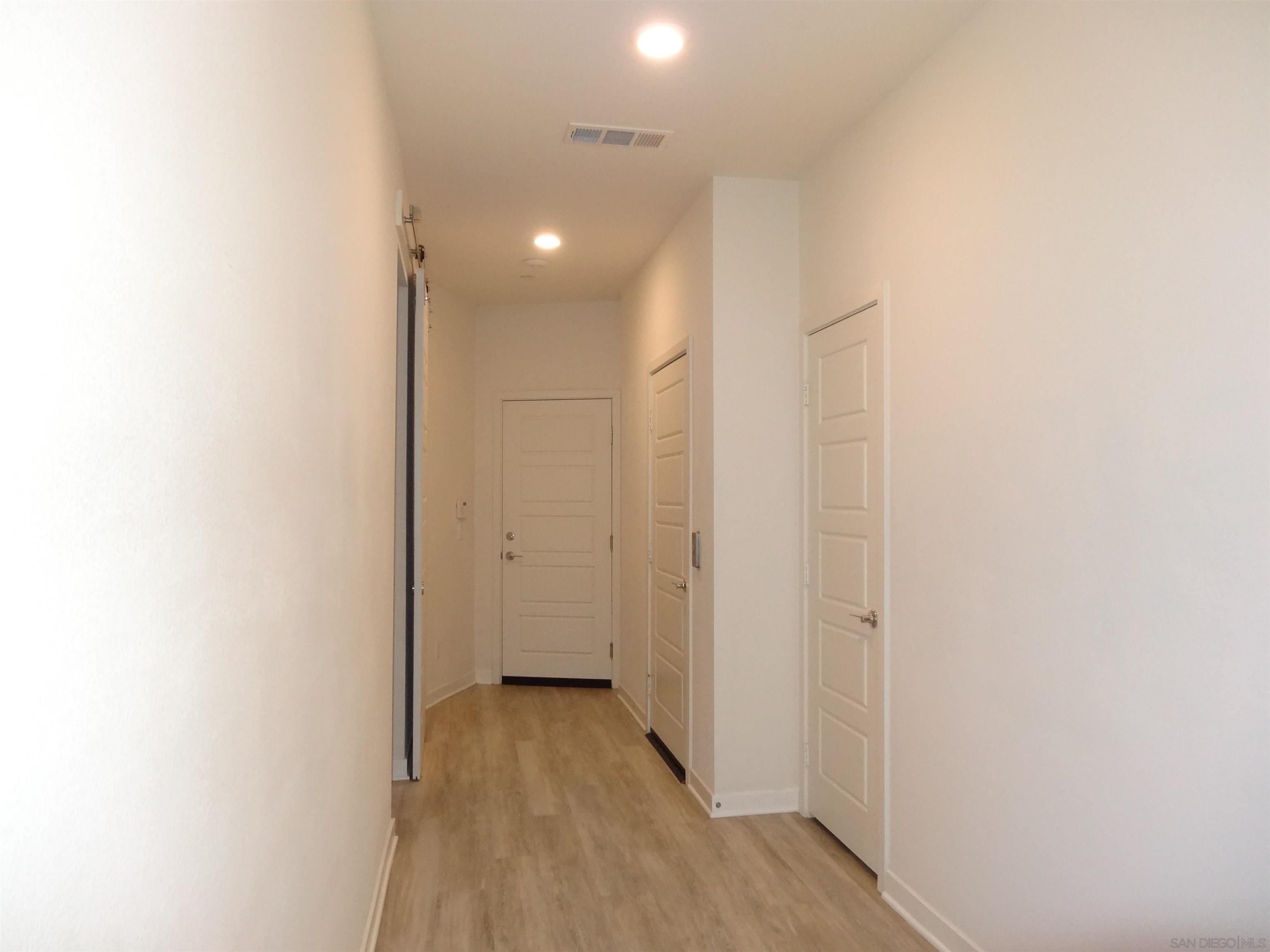 Detail Gallery Image 9 of 46 For 2026  Callisto Terrace, Chula Vista,  CA 91915 - 4 Beds | 3/1 Baths