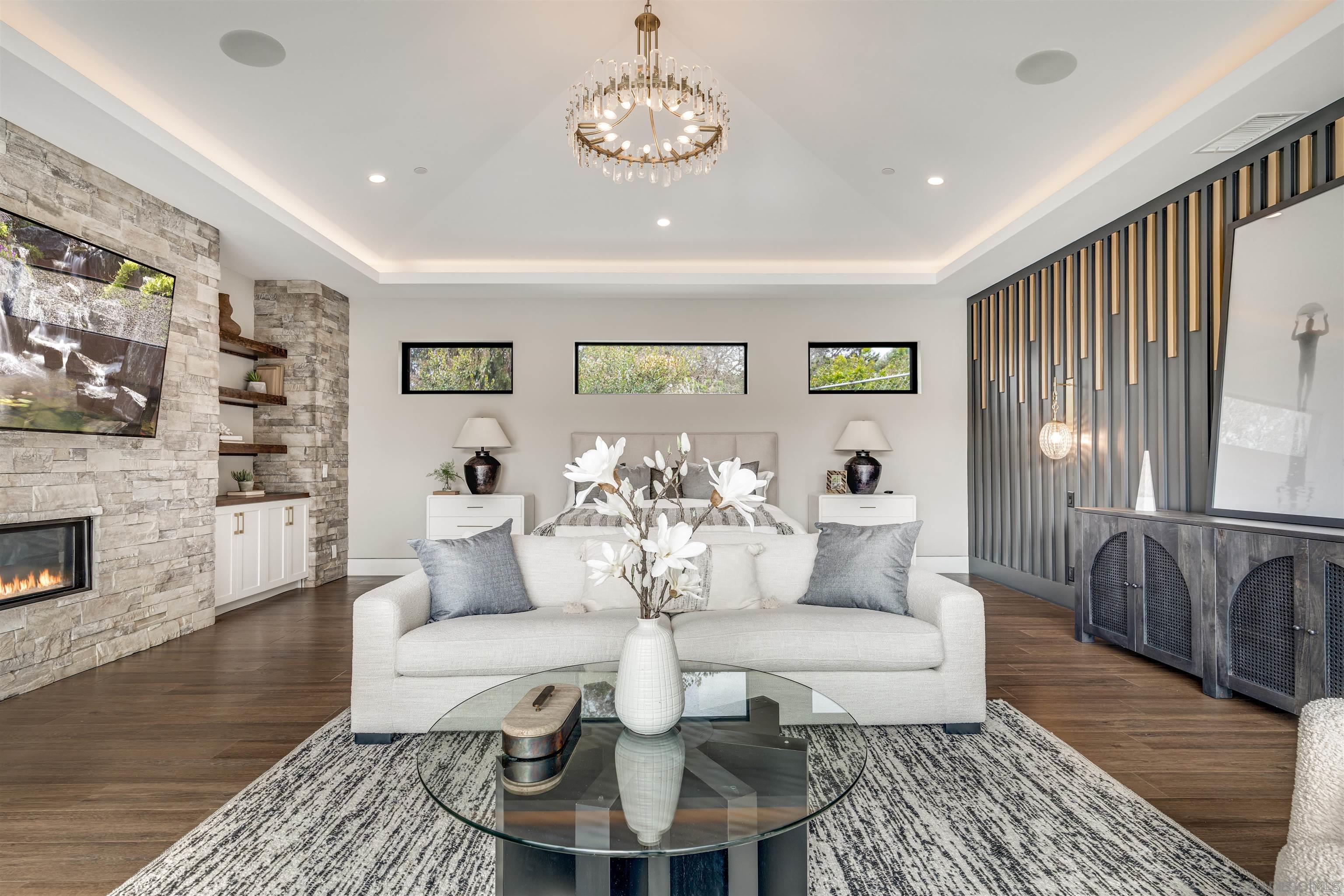 Detail Gallery Image 36 of 75 For 6389  Castejon, La Jolla,  CA 92037 - 6 Beds | 7/2 Baths