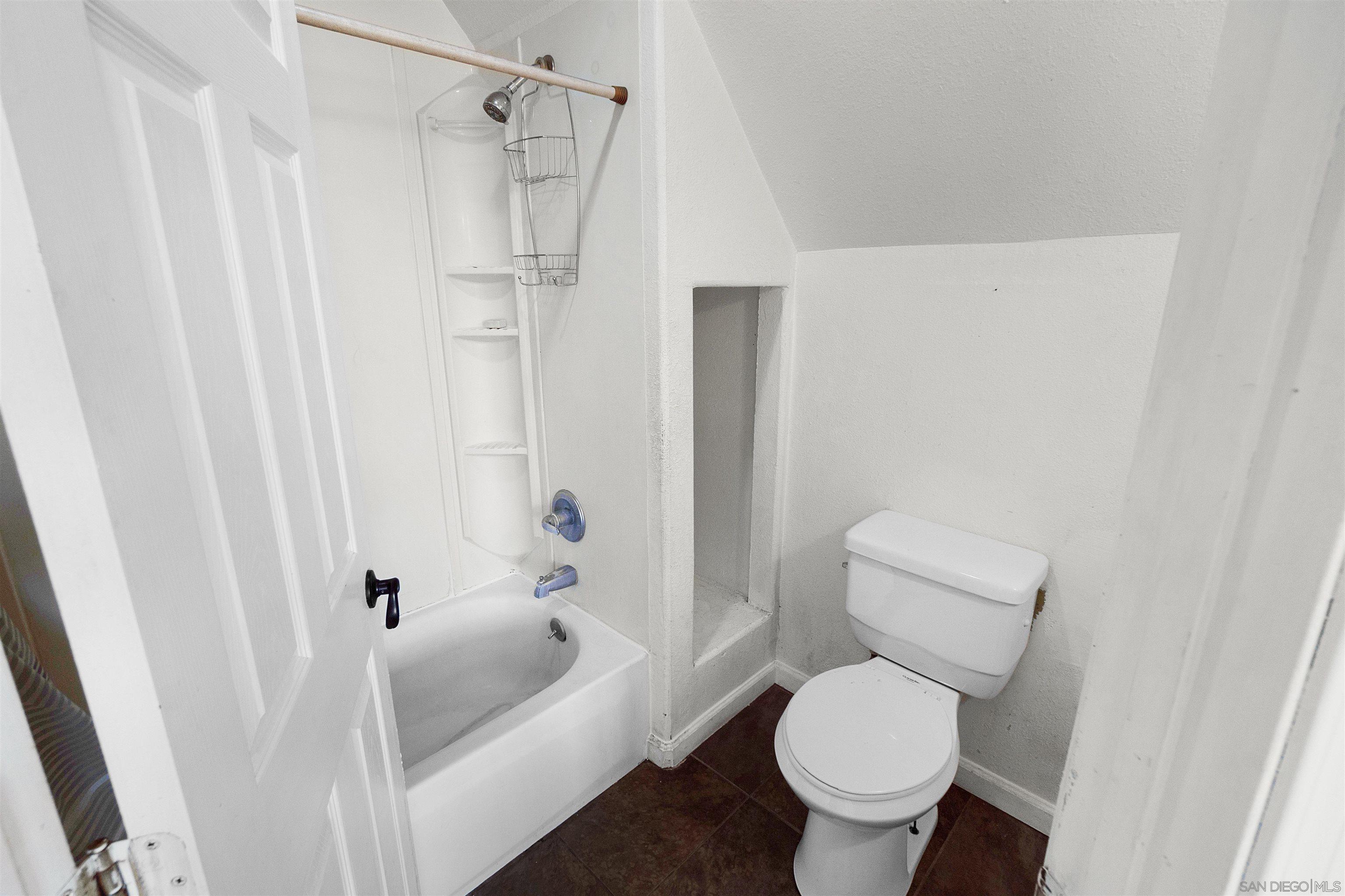 Detail Gallery Image 30 of 43 For 2804  Miller Valley Road, Pine Valley,  CA 91962 - 3 Beds | 2/1 Baths