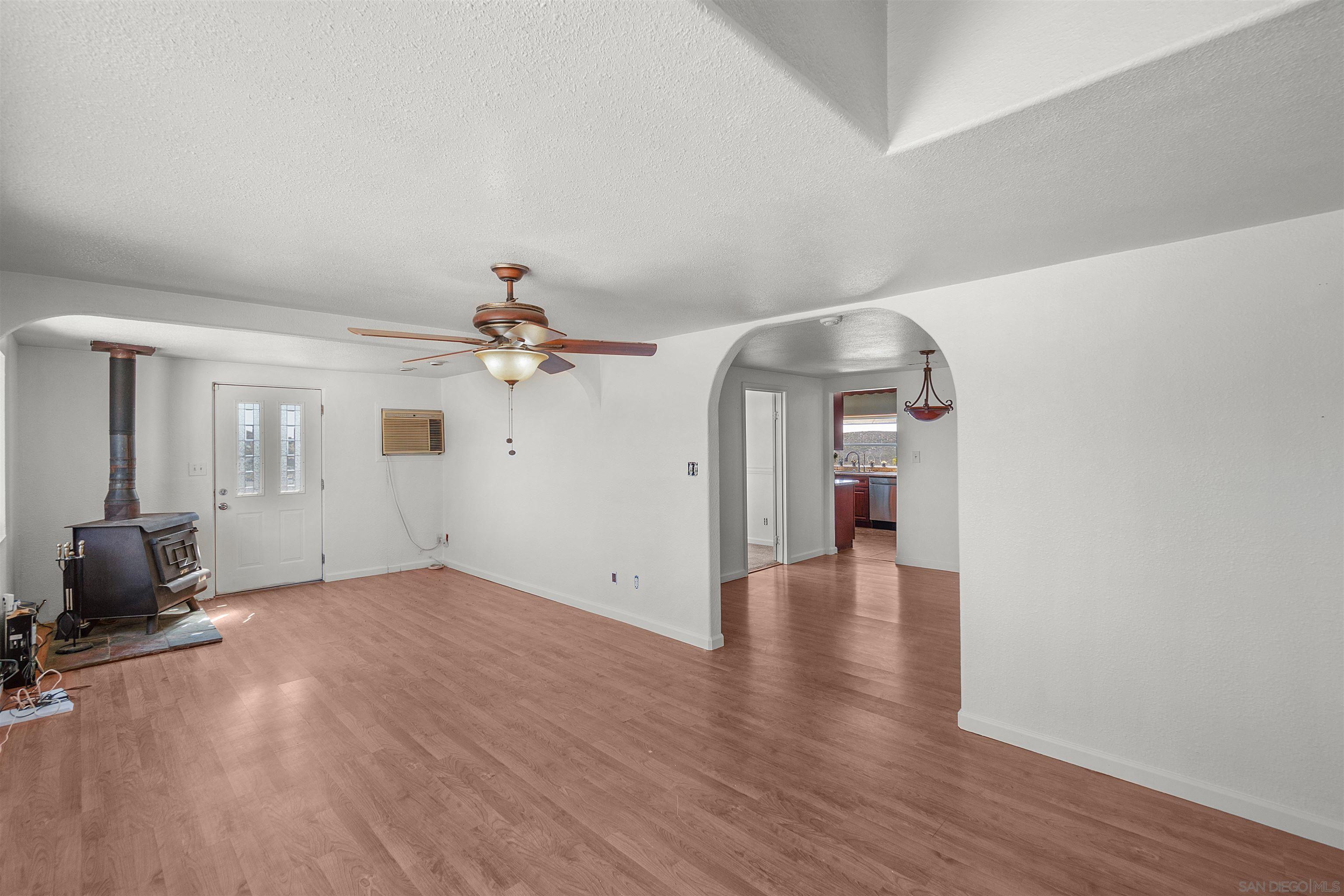 Detail Gallery Image 7 of 43 For 2804  Miller Valley Road, Pine Valley,  CA 91962 - 3 Beds | 2/1 Baths